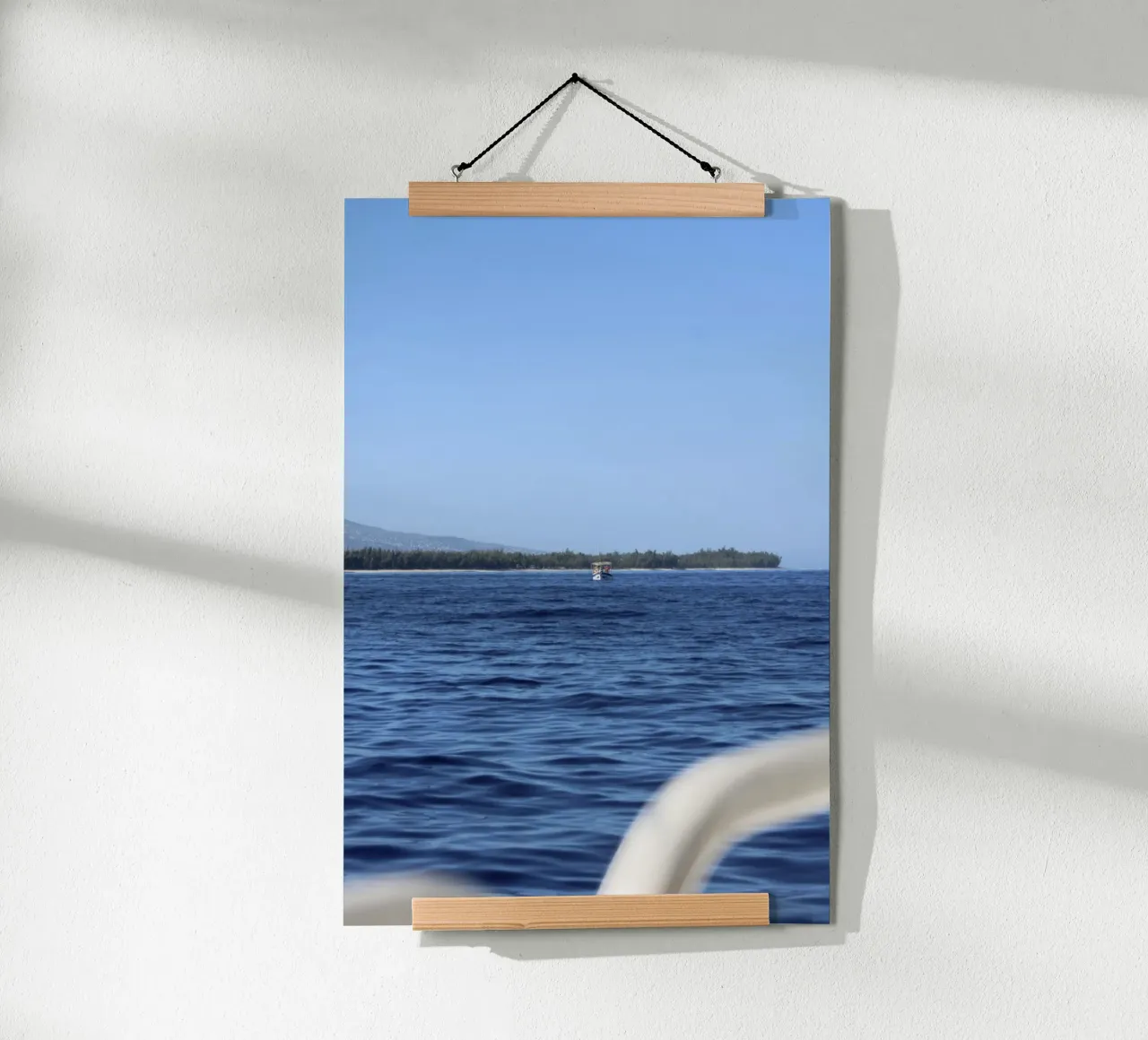 Offshore boot poster van Léa Lefebvre Photography