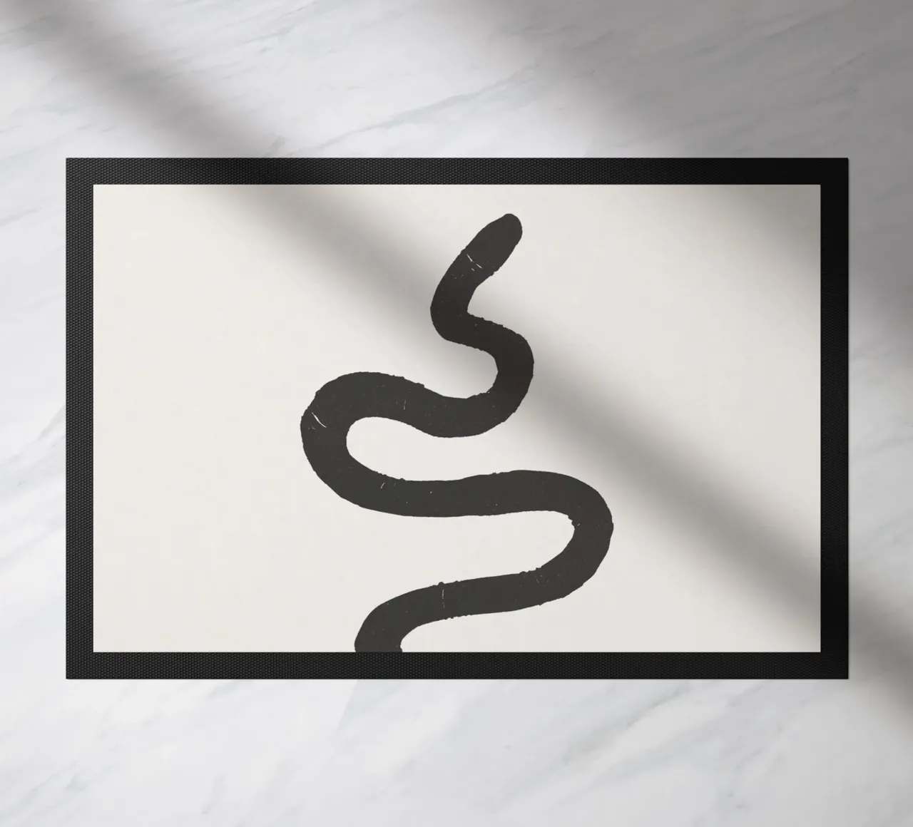 Gesso e carbone Organico Minimalista Boho Snake zerbino da This Wild Soul - Illustration