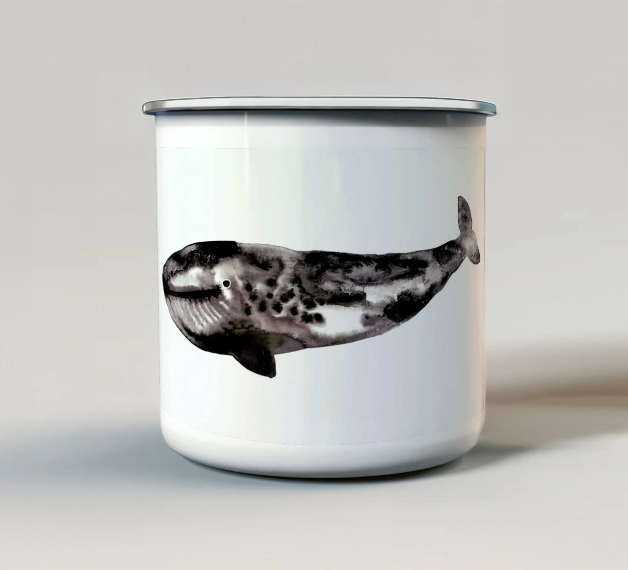 Whale tazza in smalto da Farina Kuklinski
