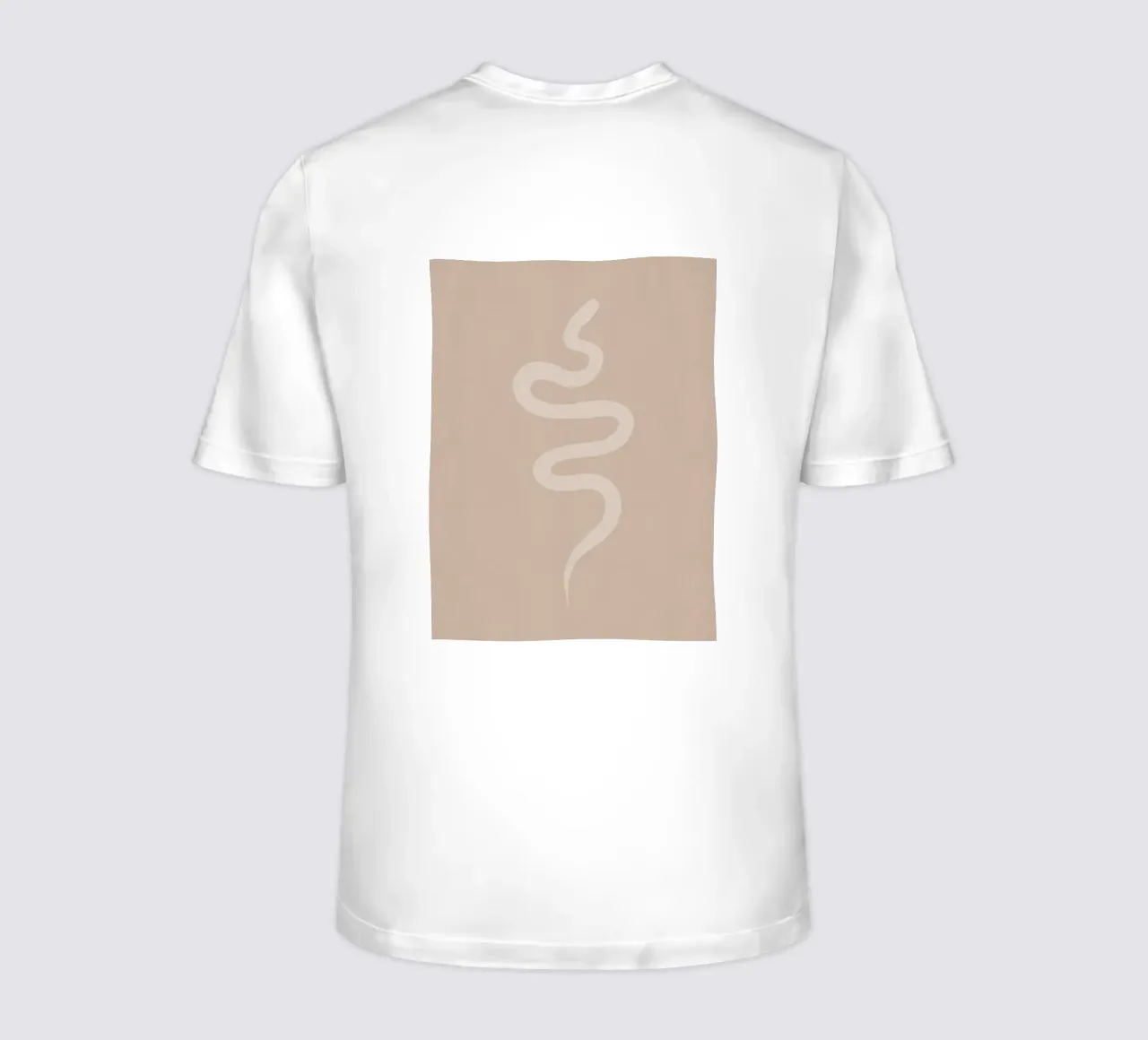 Boho Pesca Beige Bianco Serpente - Minimalista Astratto Organico t-shirt da This Wild Soul - Illustration
