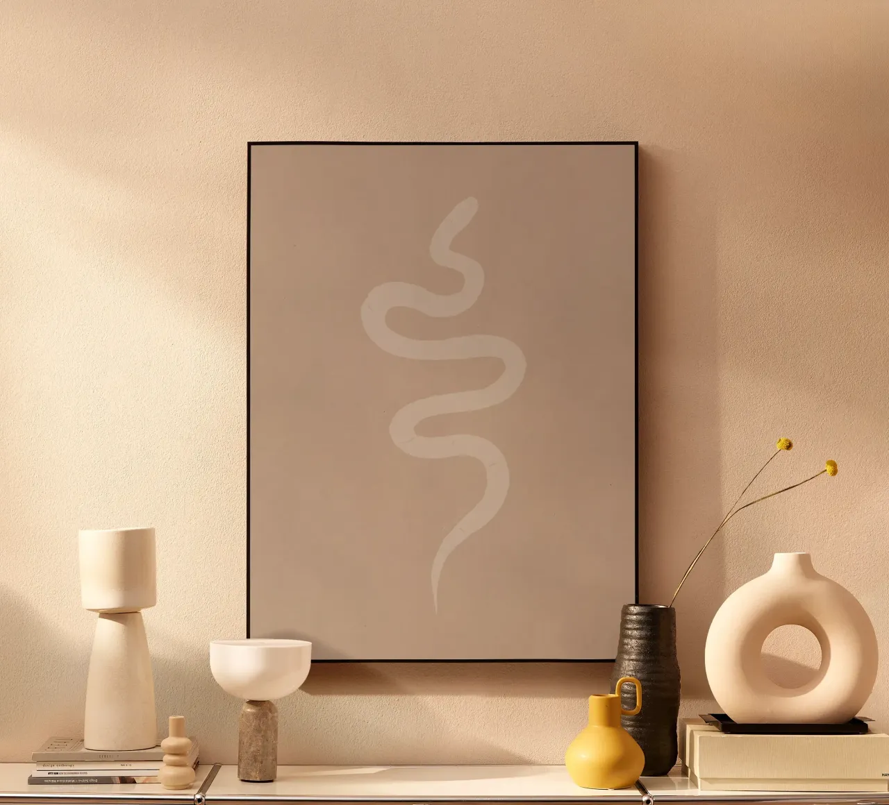 Boho Pesca Beige Bianco Serpente - Minimalista Astratto Organico plexiglass da This Wild Soul - Illustration