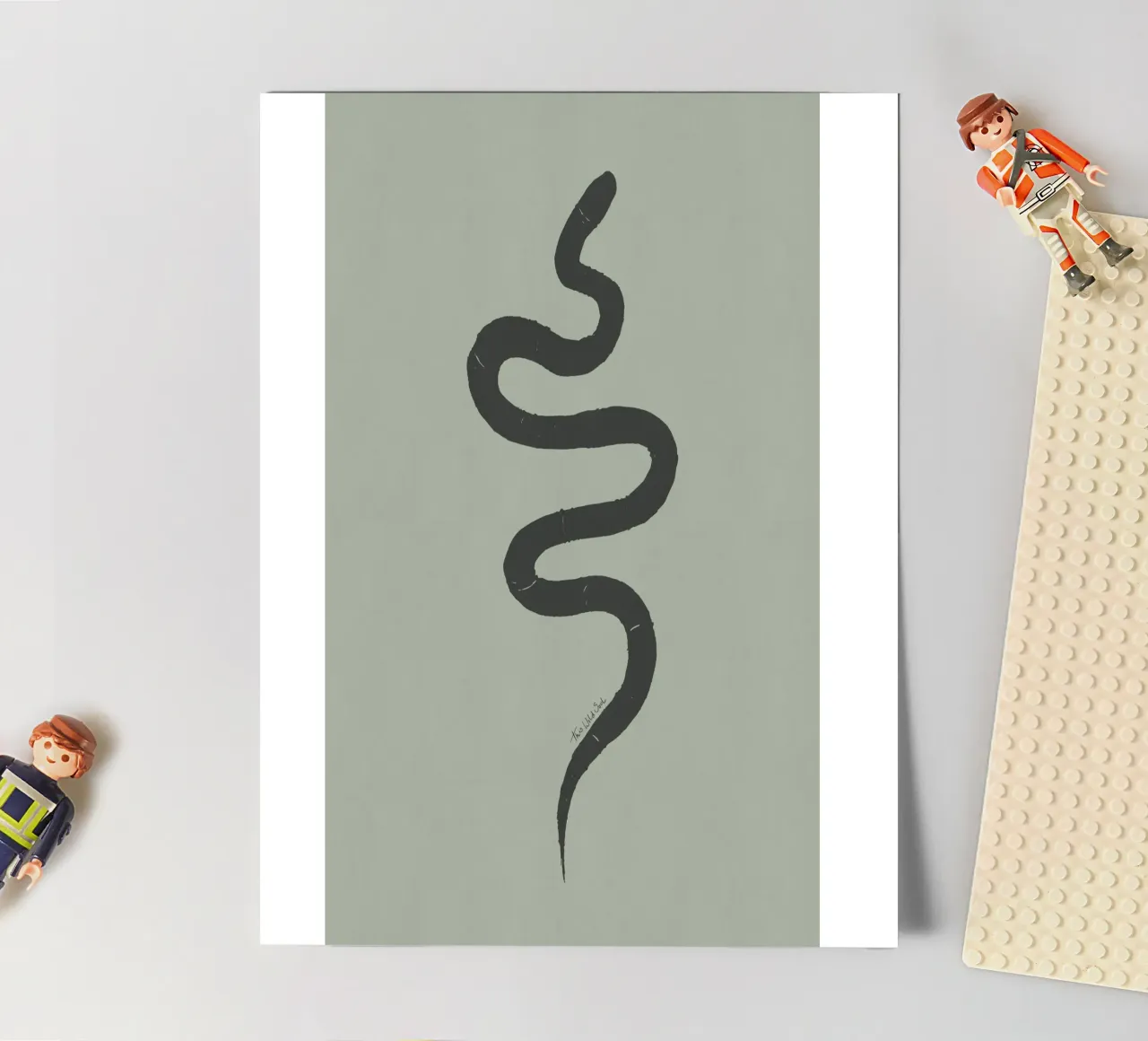 Boho Pastel Vert Sauge Serpent Noir - Minimalist Abstract planche autocollant de This Wild Soul - Illustration