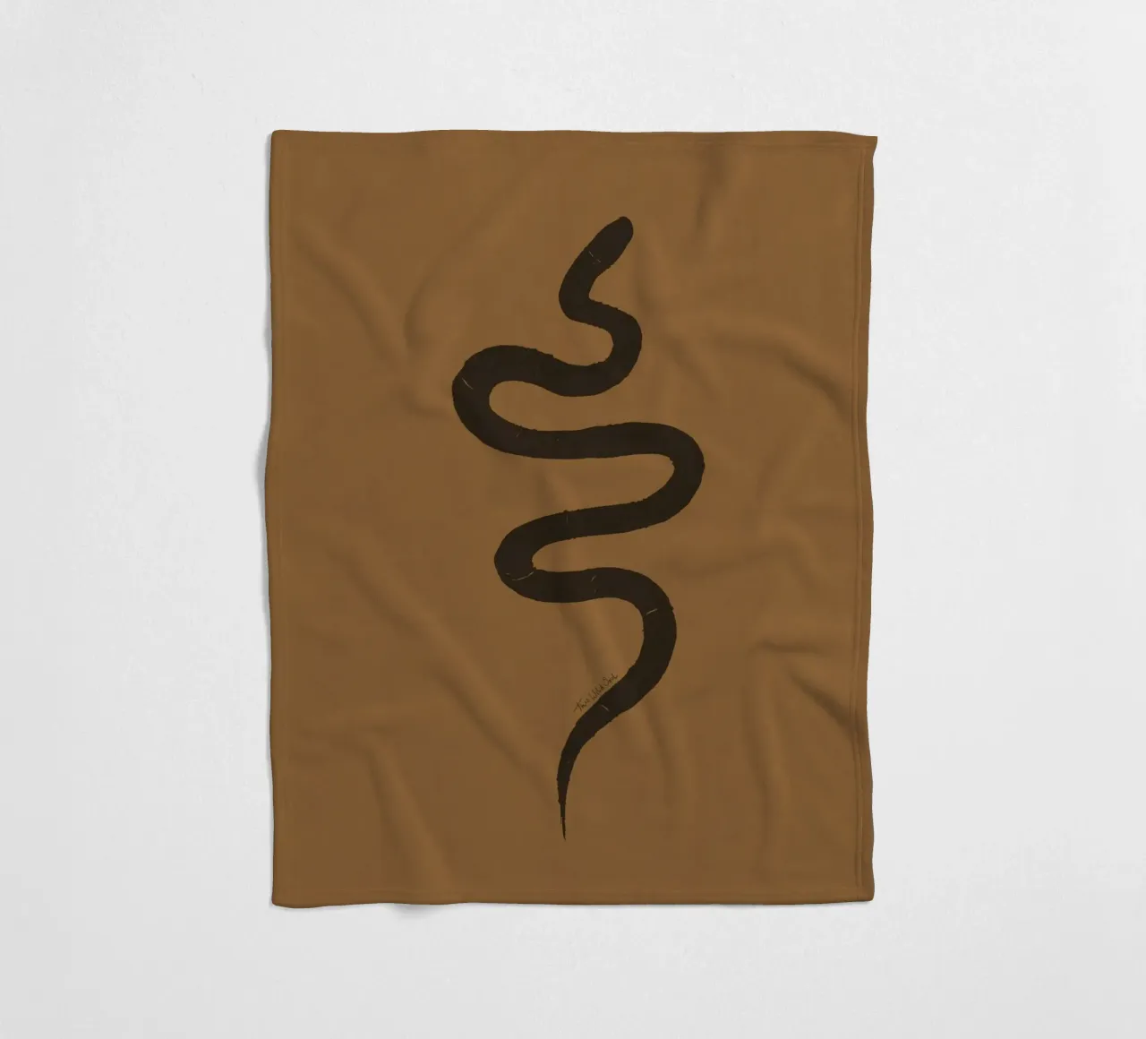 Serpente astratto organico boho in terracotta e nero carbone coperta in pile da This Wild Soul - Illustration