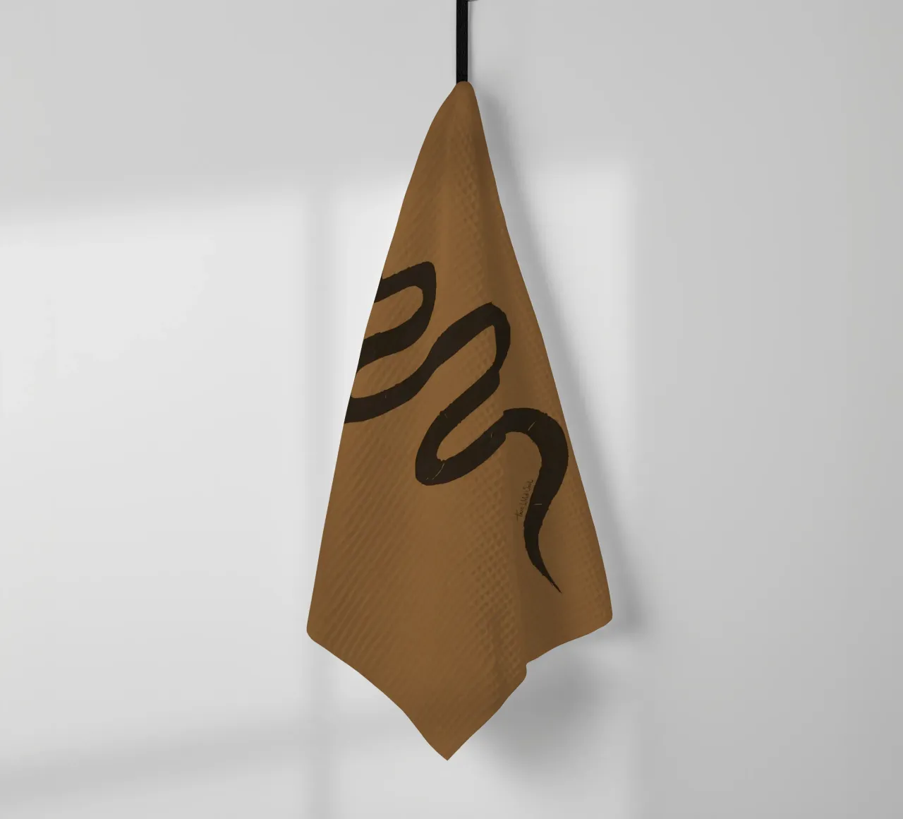 Serpente astratto organico boho in terracotta e nero carbone canovaccio da cucina da This Wild Soul - Illustration