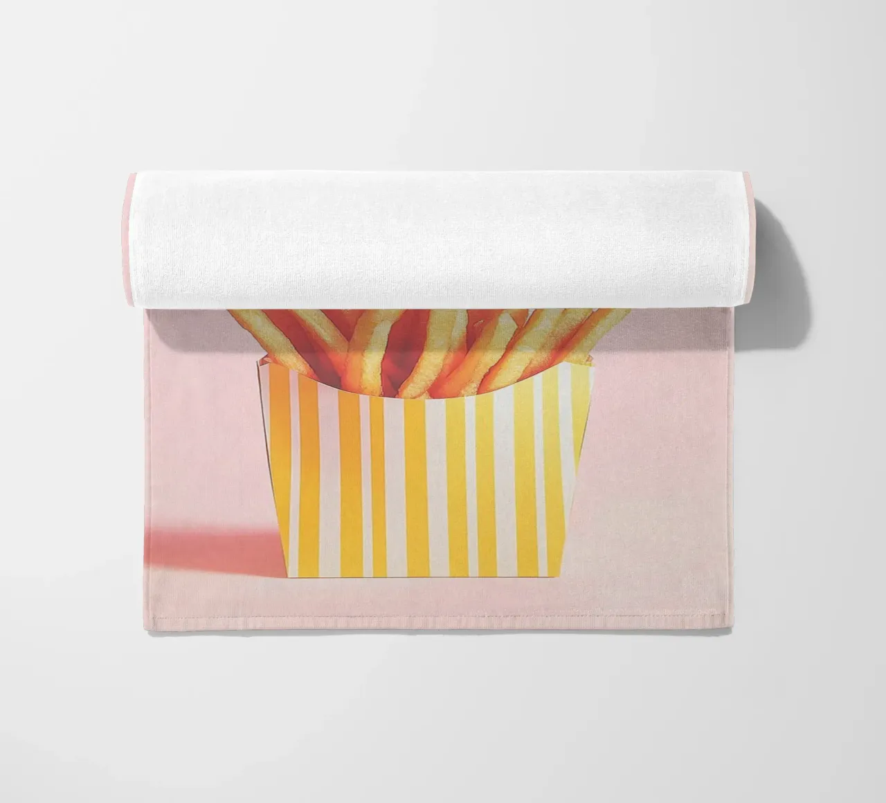 Strip box con patatine fritte telo mare da Carinaprint