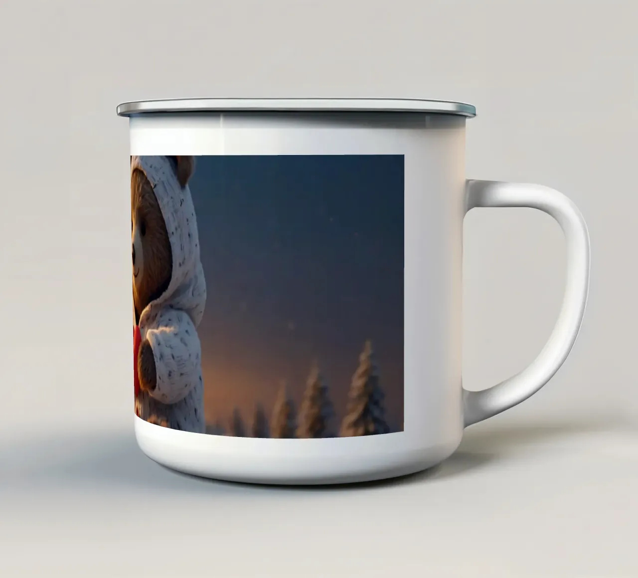 Un orsacchiotto con un'accogliente felpa con cappuccio stringe un cuore in una terra invernale tazza in smalto da DesignDoodle