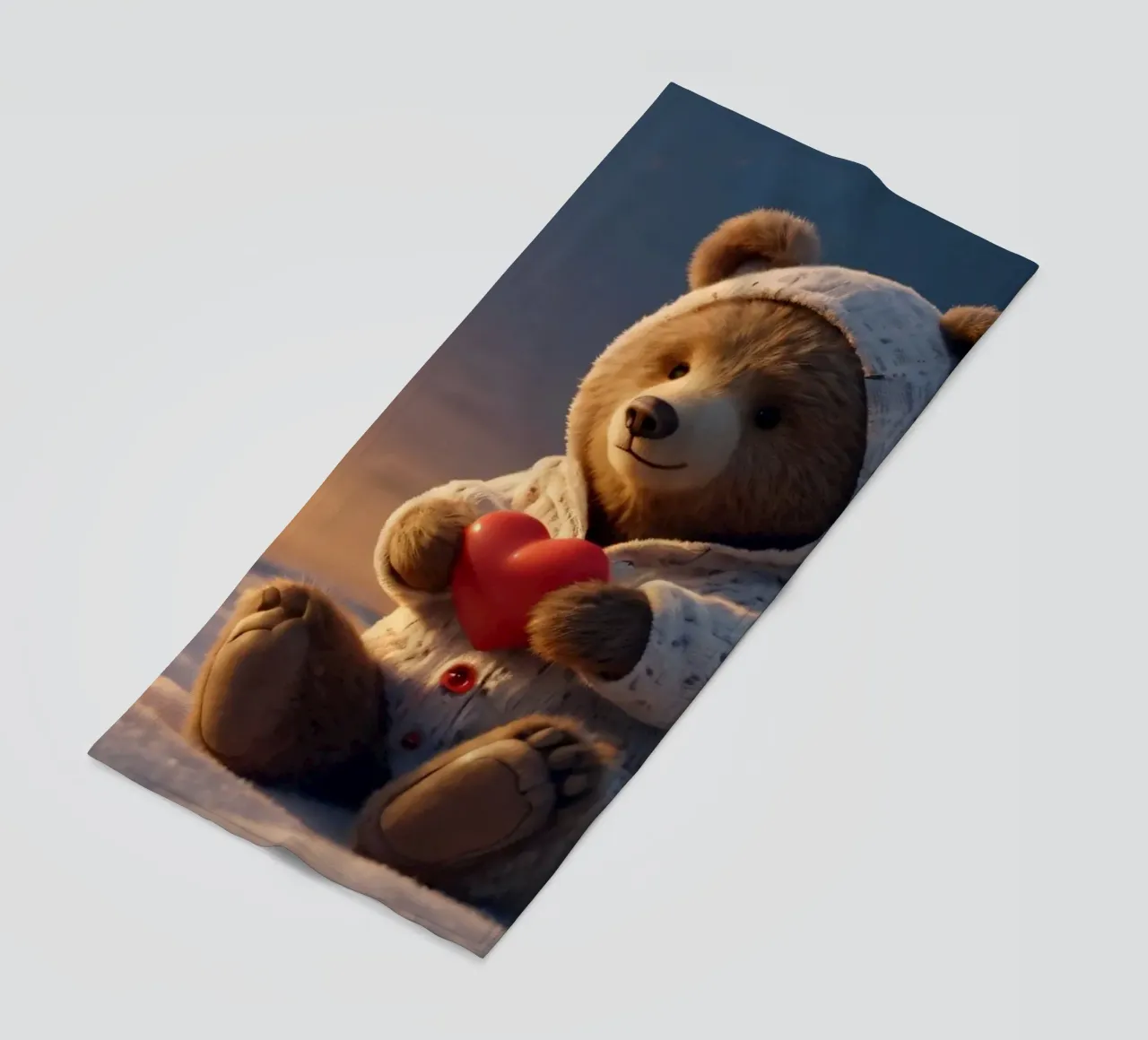 Een teddybeer in een knusse hoodie houdt een hart vast in een winters land strandhanddoek van DesignDoodle