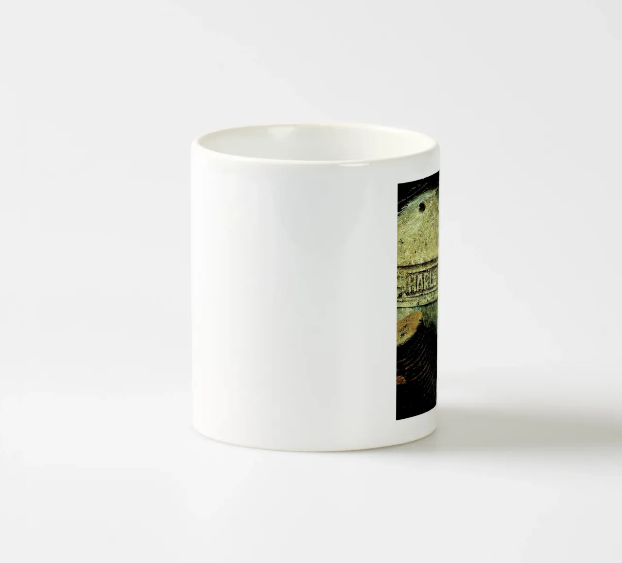 Harley tazza in ceramica da Robin Delean