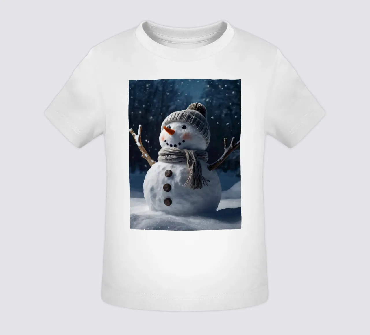 Un allegro pupazzo di neve con cappello e sciarpa a maglia è in piedi maglietta neonato da DesignDoodle