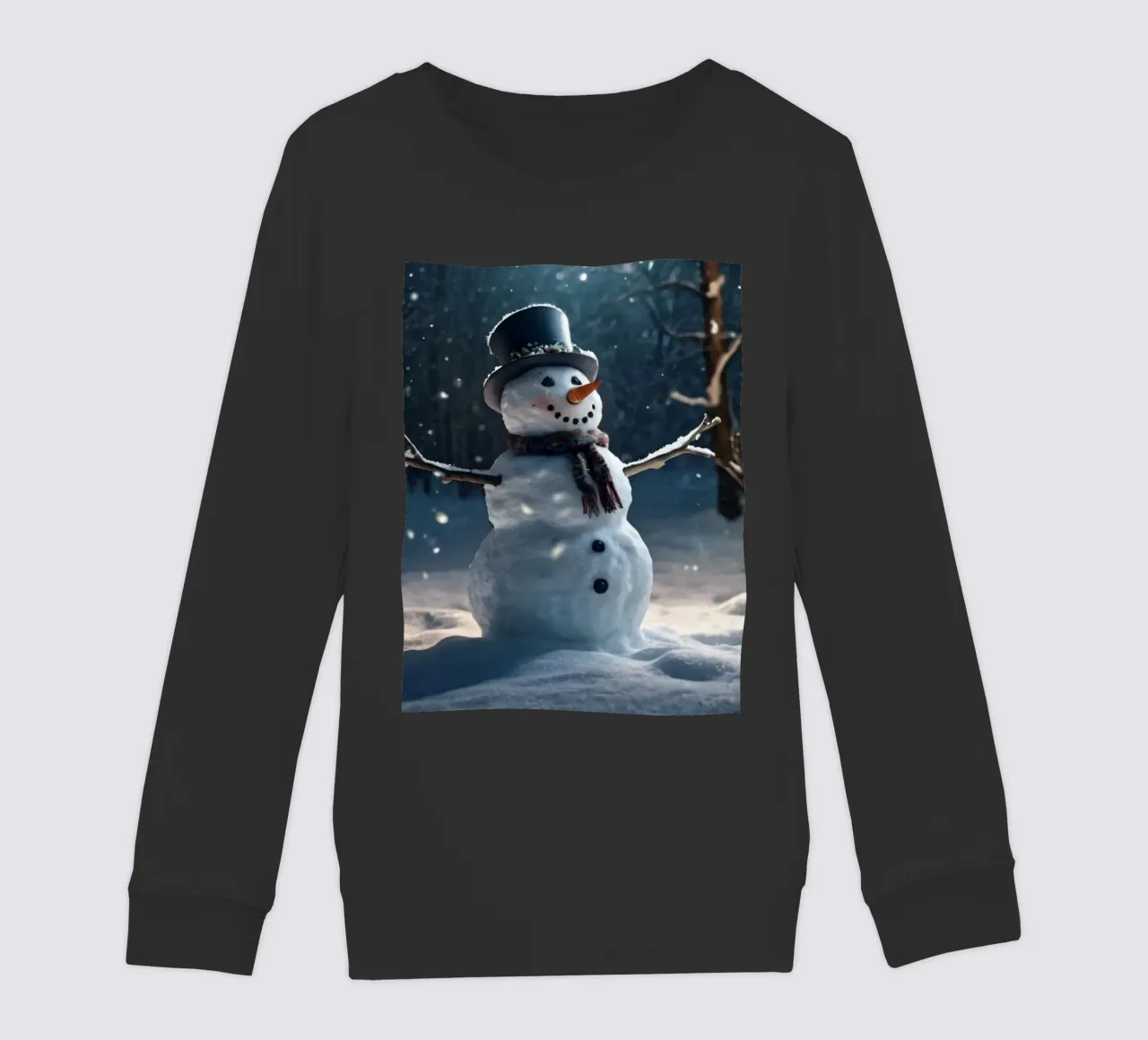 Un allegro pupazzo di neve si trova in una radura innevata in una giornata invernale. felpa bambino da DesignDoodle