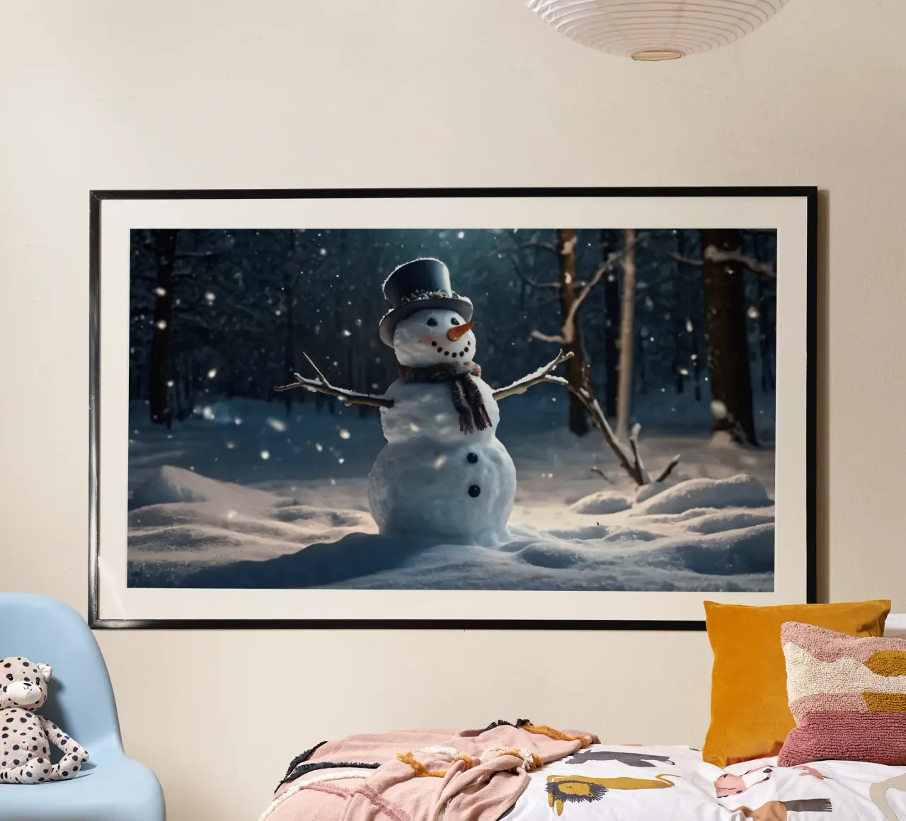 Ein fröhlicher Schneemann steht auf einer verschneiten Waldlichtung in einem Winter Poster mit Kunststoffrahmen von DesignDoodle
