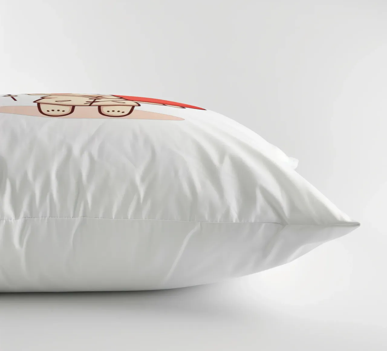 Simpatico orso che tiene in mano un cuore e dei palloncini cuscino da DesignDoodle