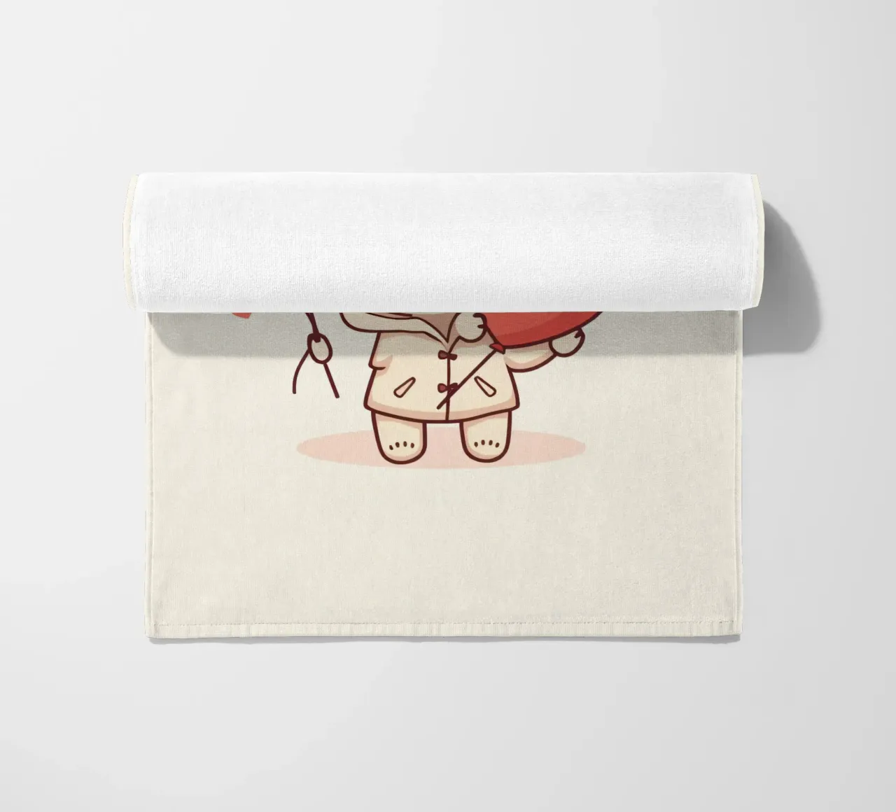 Simpatico orso che tiene in mano un cuore e dei palloncini telo mare da DesignDoodle