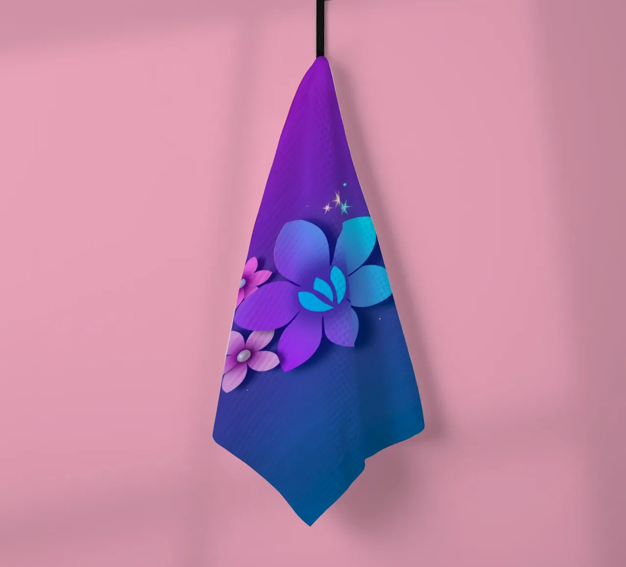 design floreale digitale con sfumature di blu e viola canovaccio da cucina da DesignDoodle