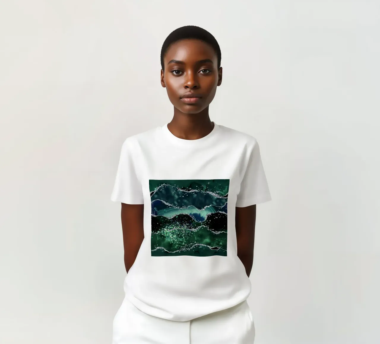 Smaragd-Glitzer-Achat Textur 05 T-Shirt von Gemstone Textures