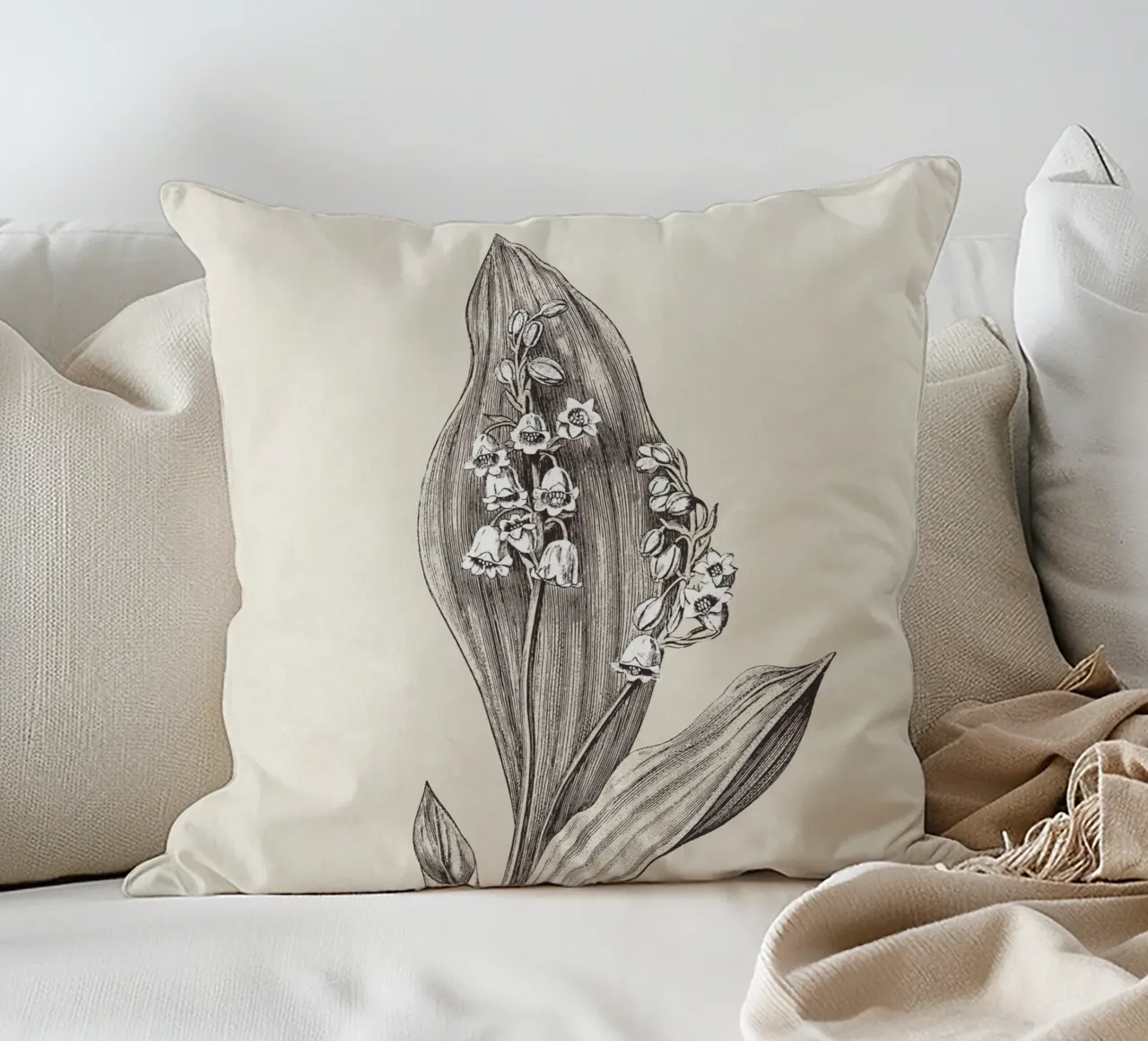 Lily of the valley no. 1 cuscino da apoloprints