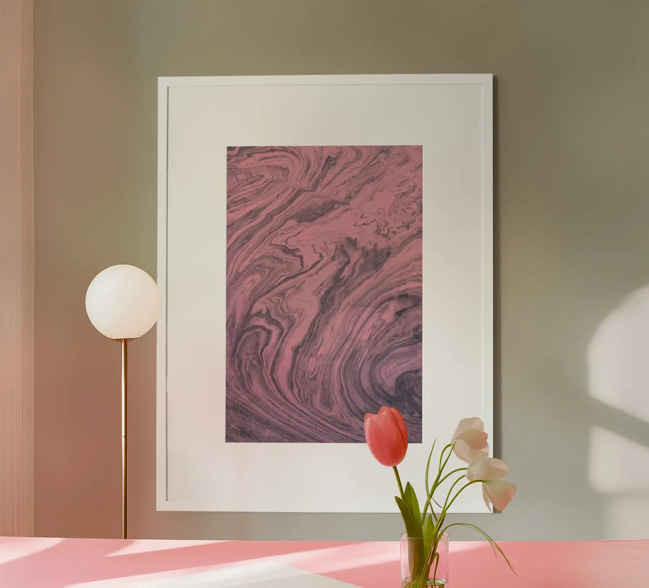 Pink Marbled Texture poster con telaio in legno da cafelab