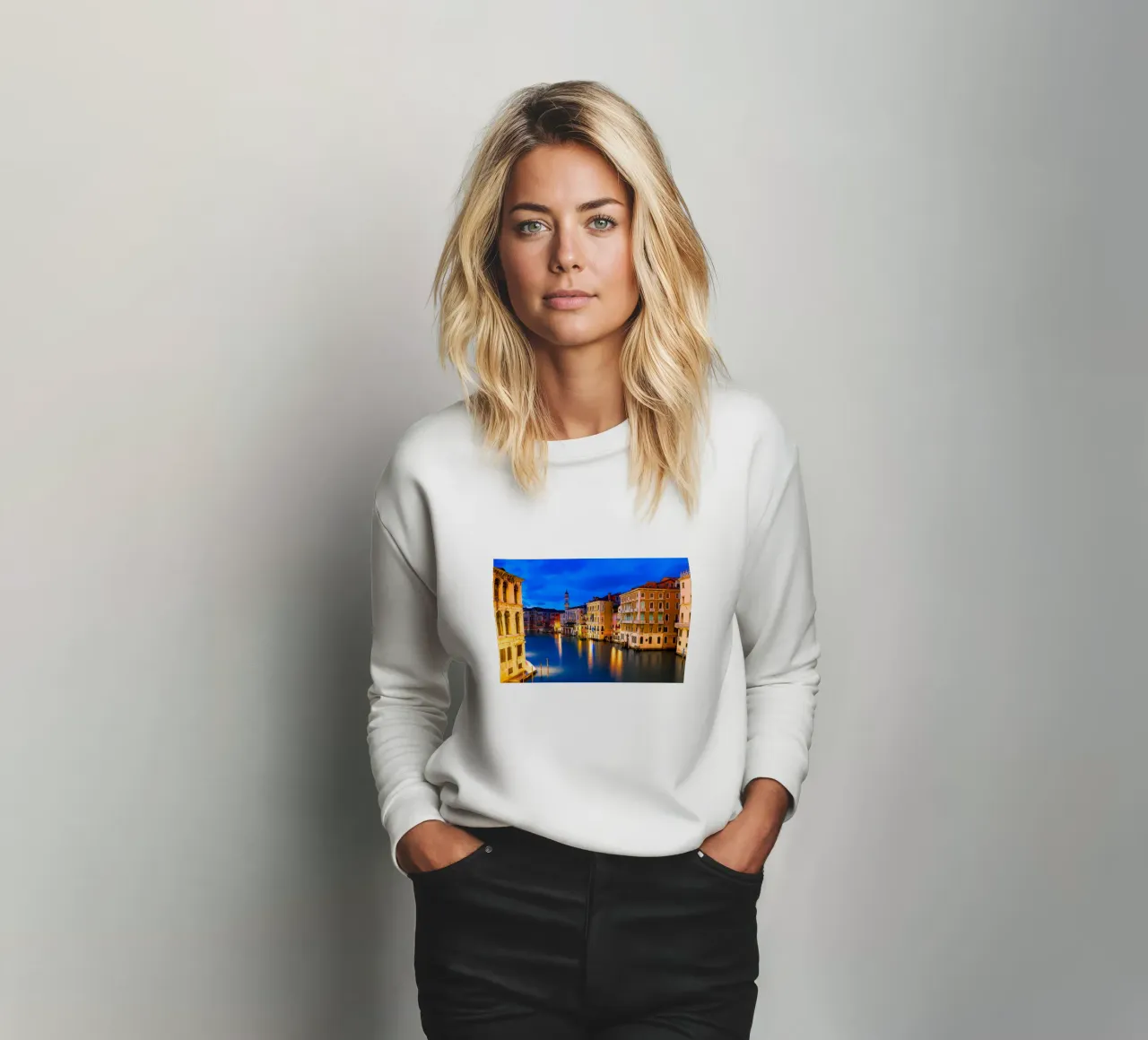 VENEDIG 01 sweatshirt by Tom Uhlenberg