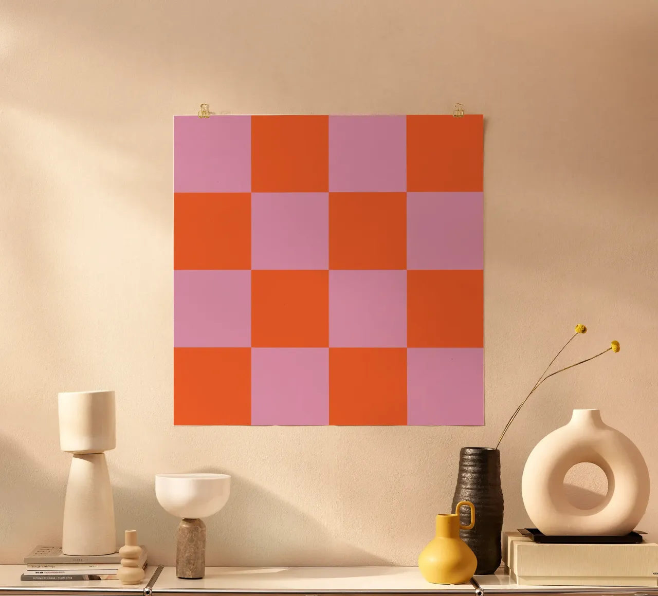 Delizia a scacchi pastello Arancione Rosa poster con telaio in alluminio da susanacosta