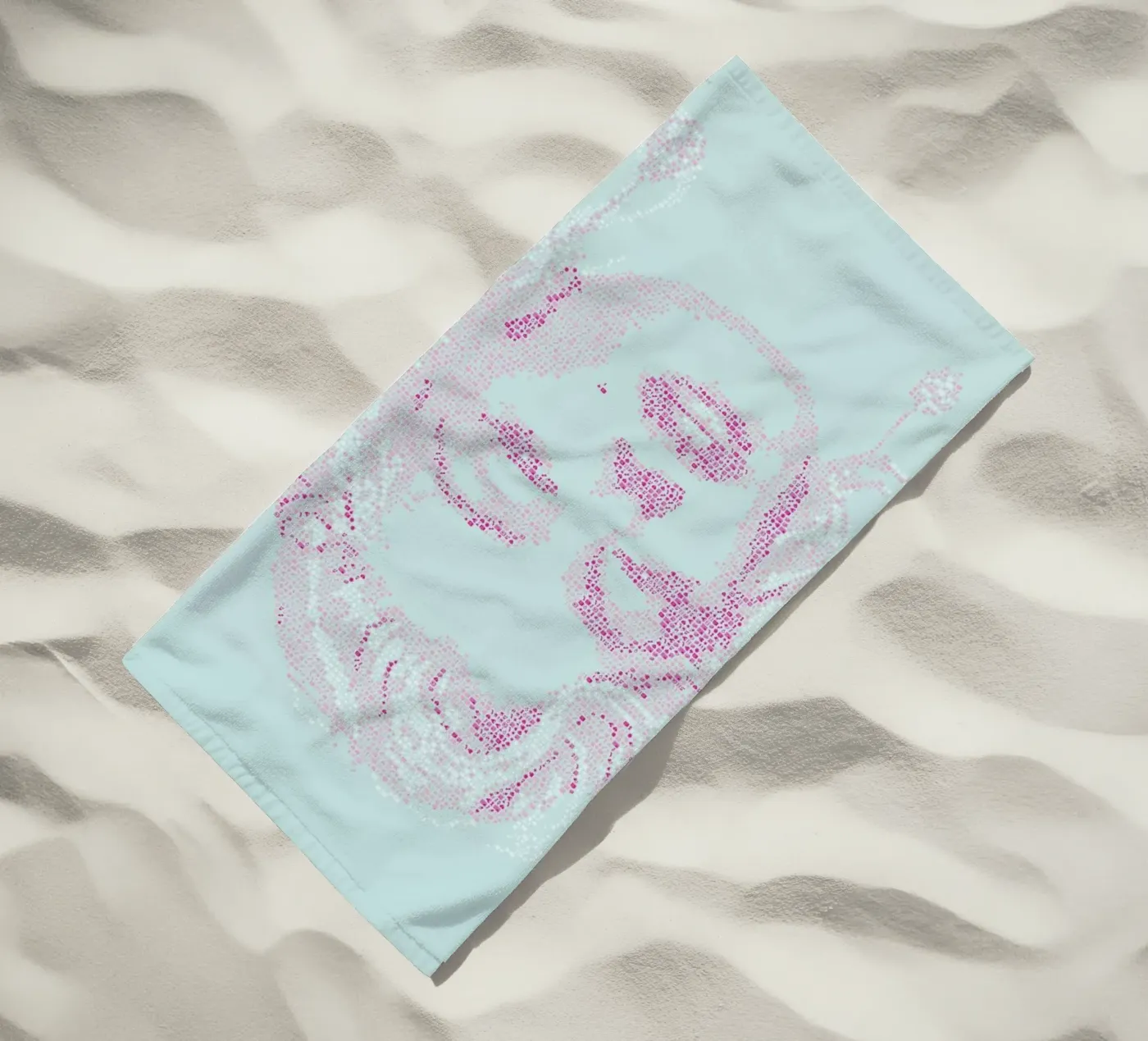 Marilyn beach towel by Viktor Hertz