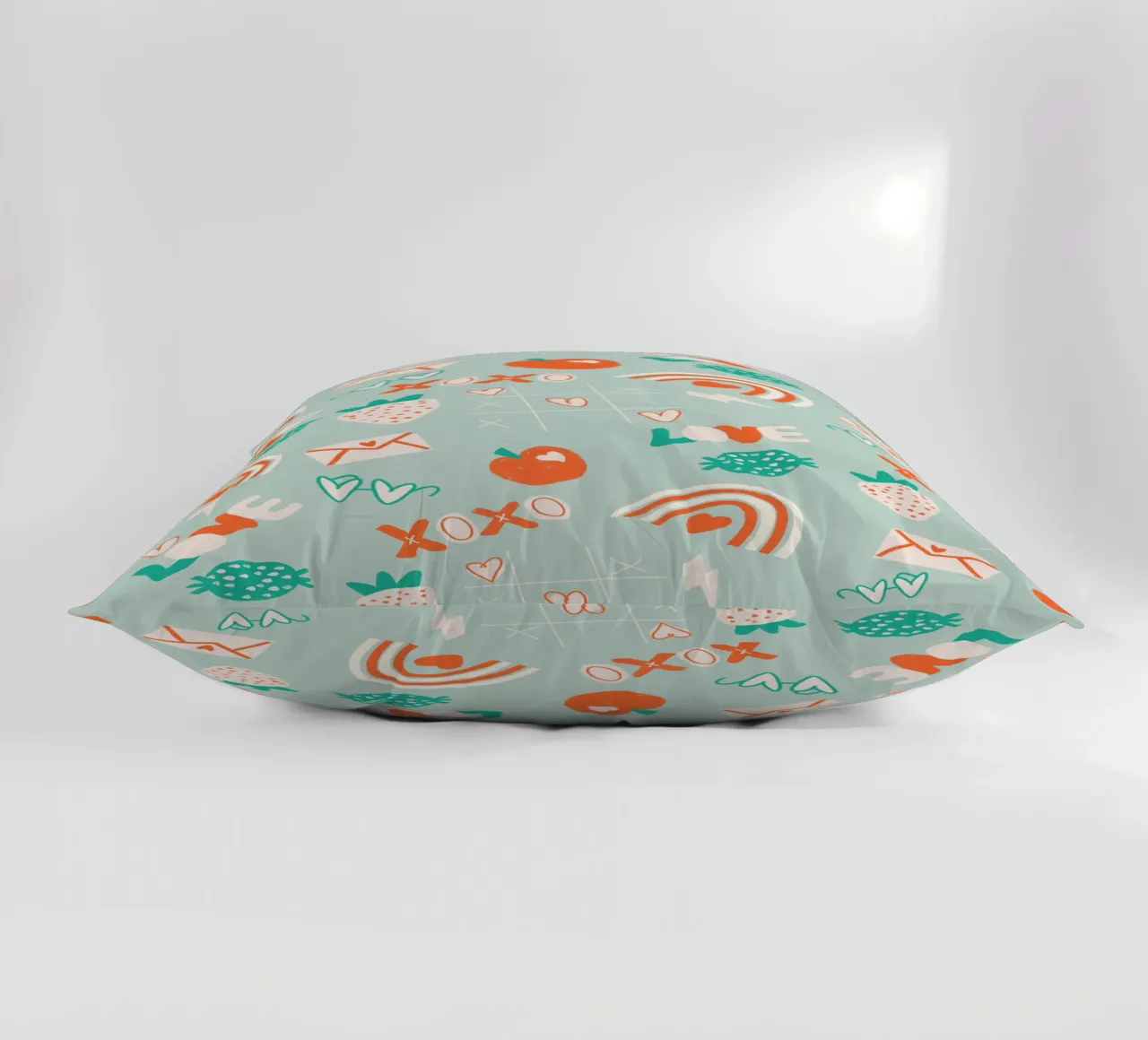 Retro Valentine Whimsy Aqua cuscino da susanacosta
