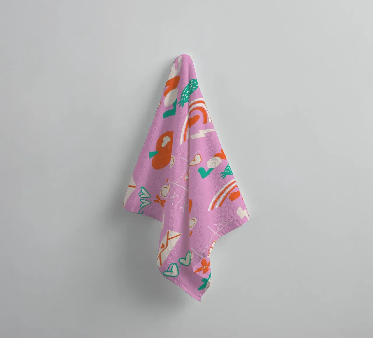 Retro Valentine Whimsy Pink asciugamano da bagno da susanacosta
