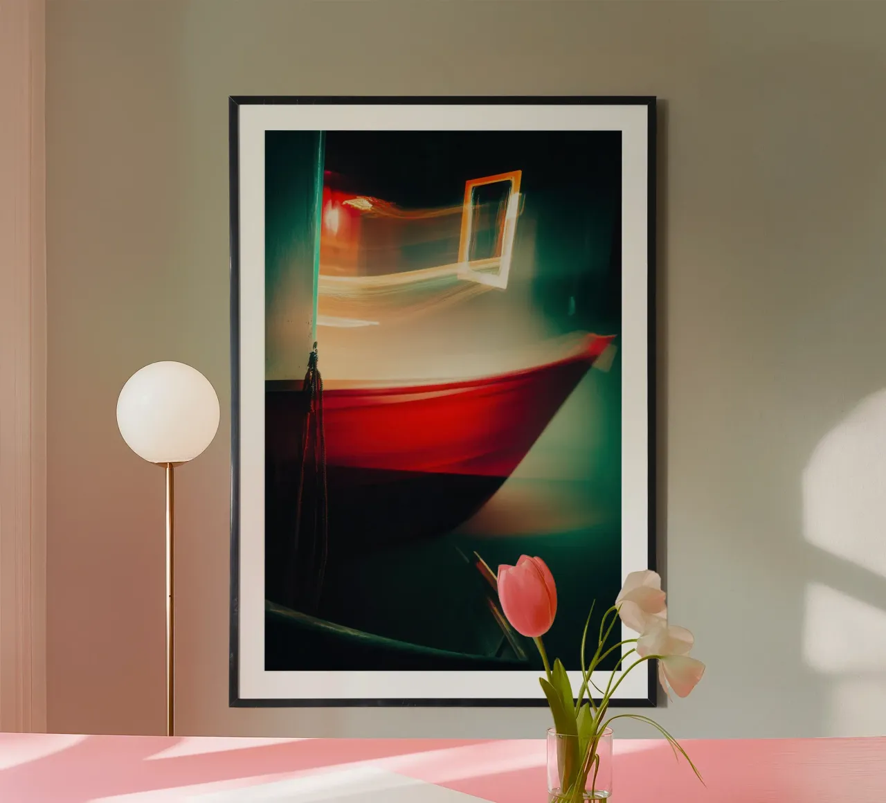Éclats lumineux sur un bateau fantomatique poster avec cadre en aluminium de Le Flou