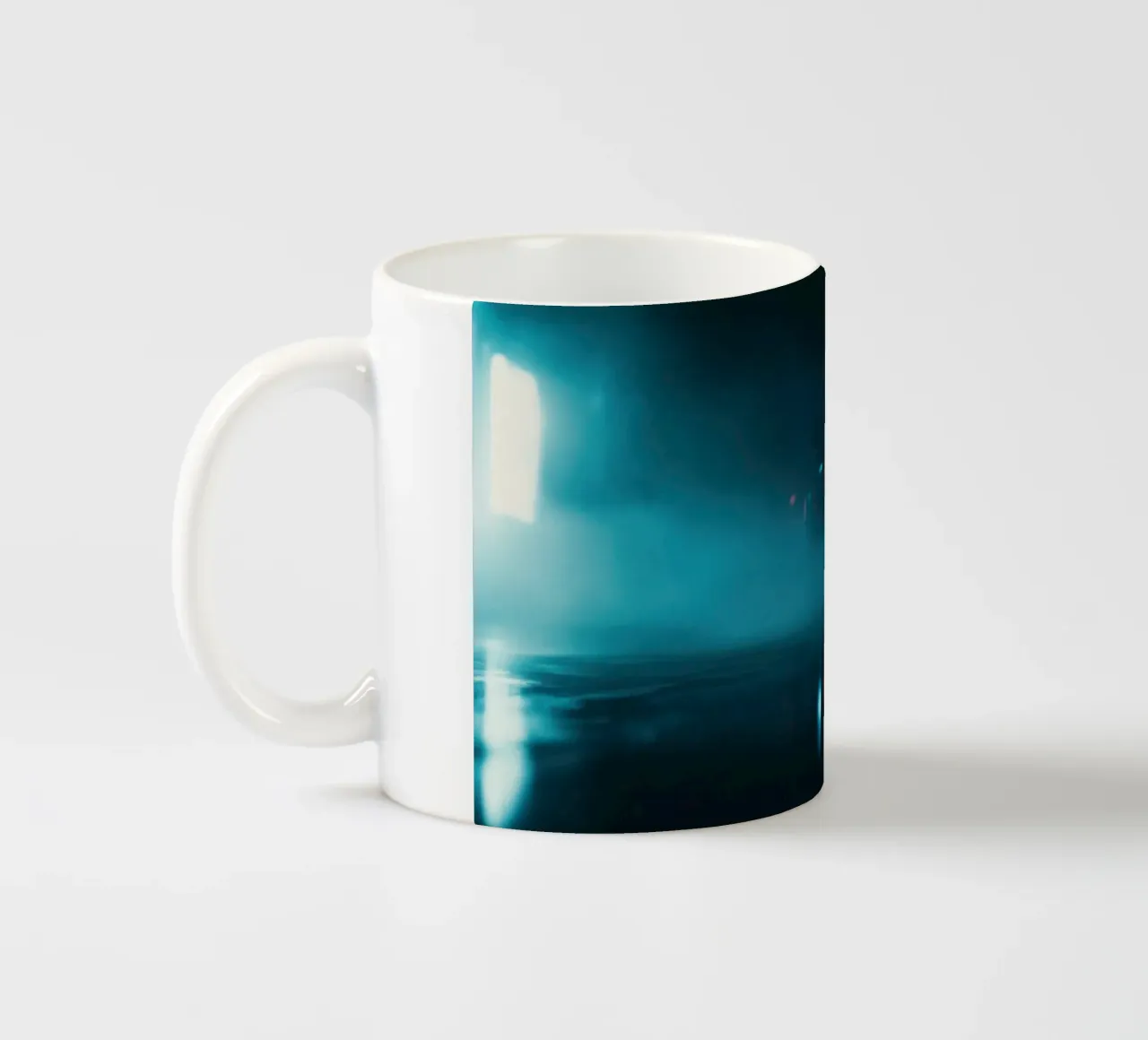 Nächtlicher Ausbruch eines Retroautos Keramik Tasse von Le Flou
