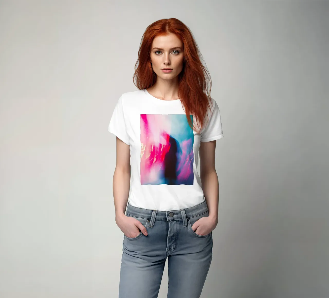 Rêve Coloré: una silhouette avvolta nella luce t-shirt da Le Flou
