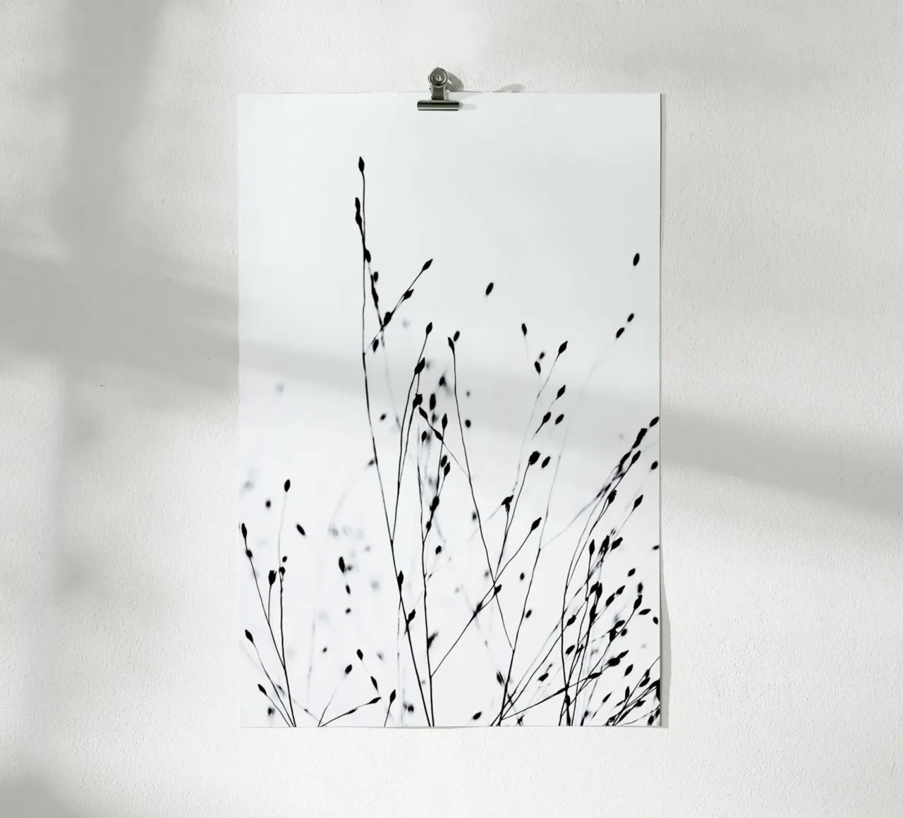 Black Grass poster con telaio in alluminio da Monika Strigel