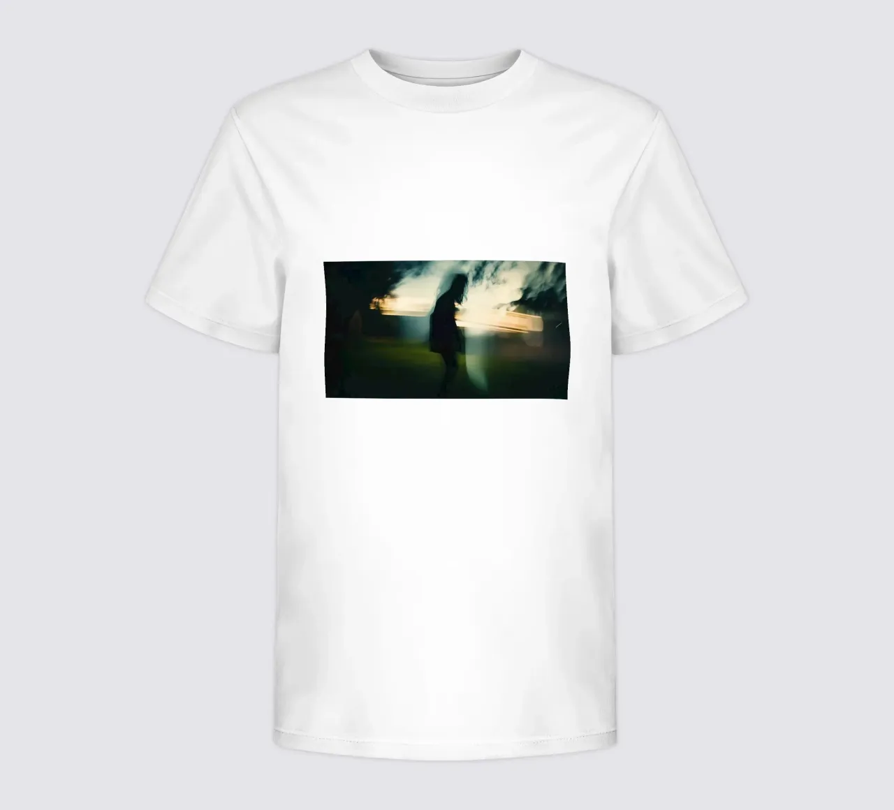 Mystères nocturnes dans le parc de Kyoto t-shirt enfant de Le Flou