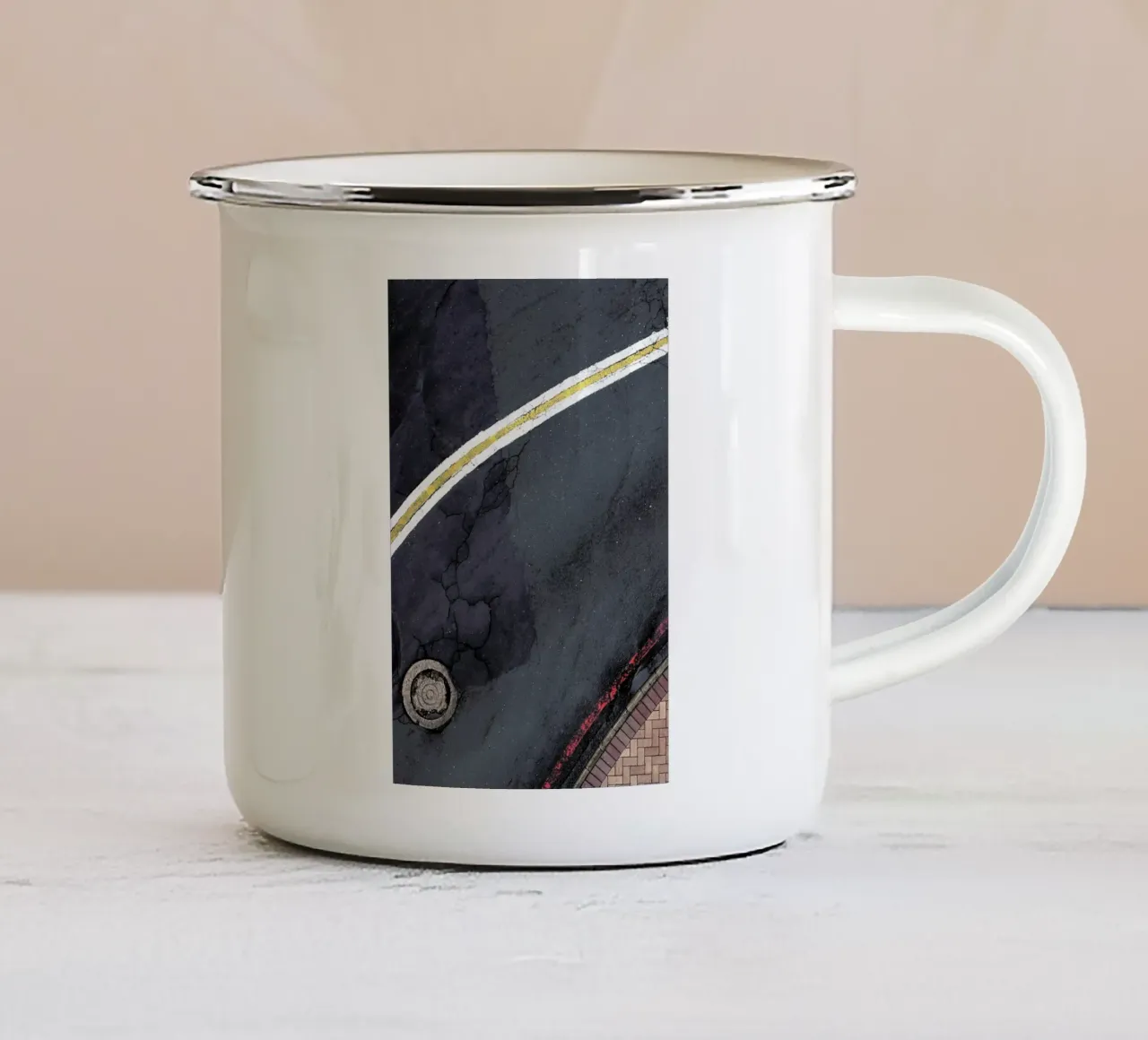 Roll Away tazza in smalto da Ballack Art House