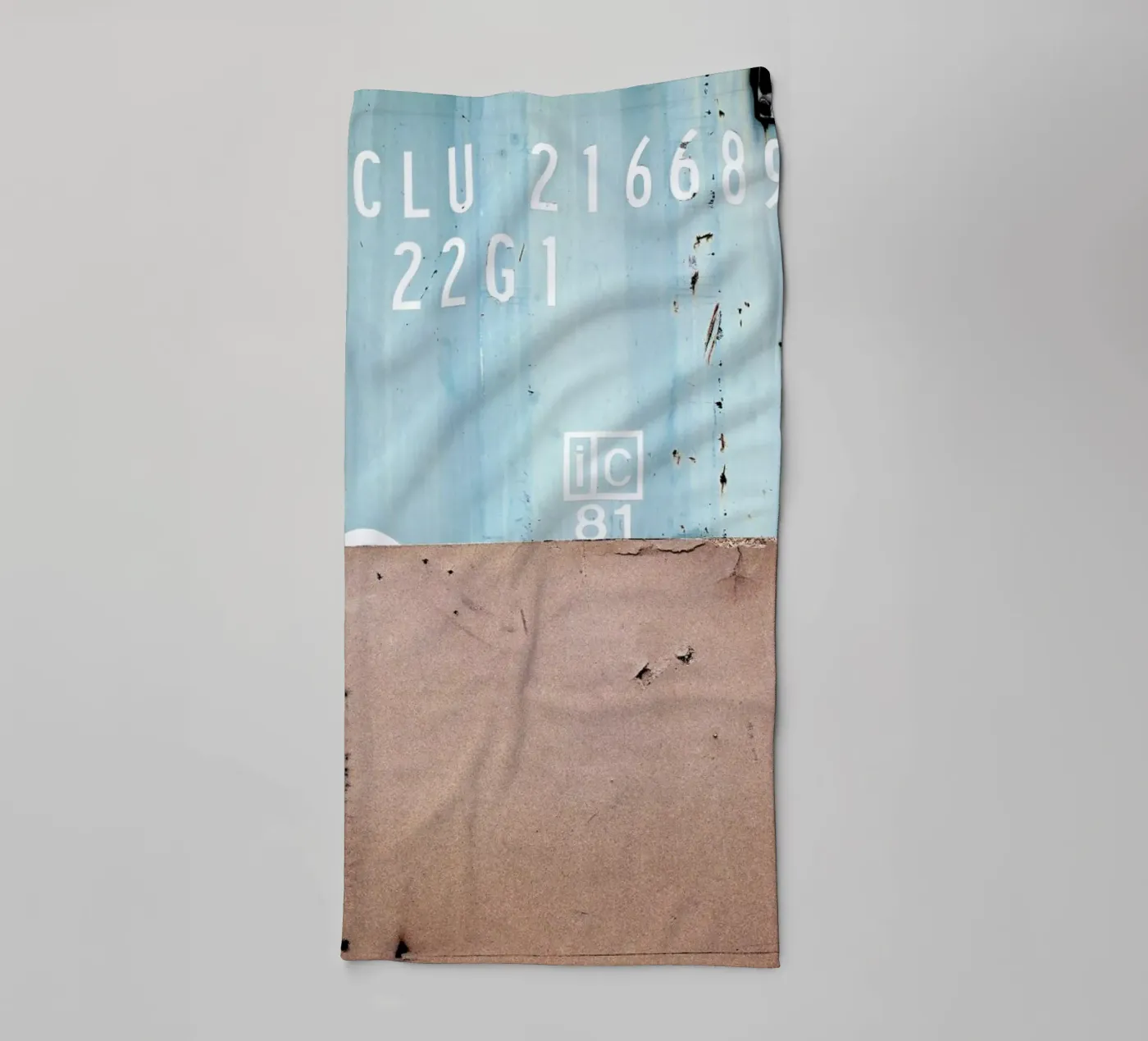 Knee Deep Handtuch von Ballack Art House