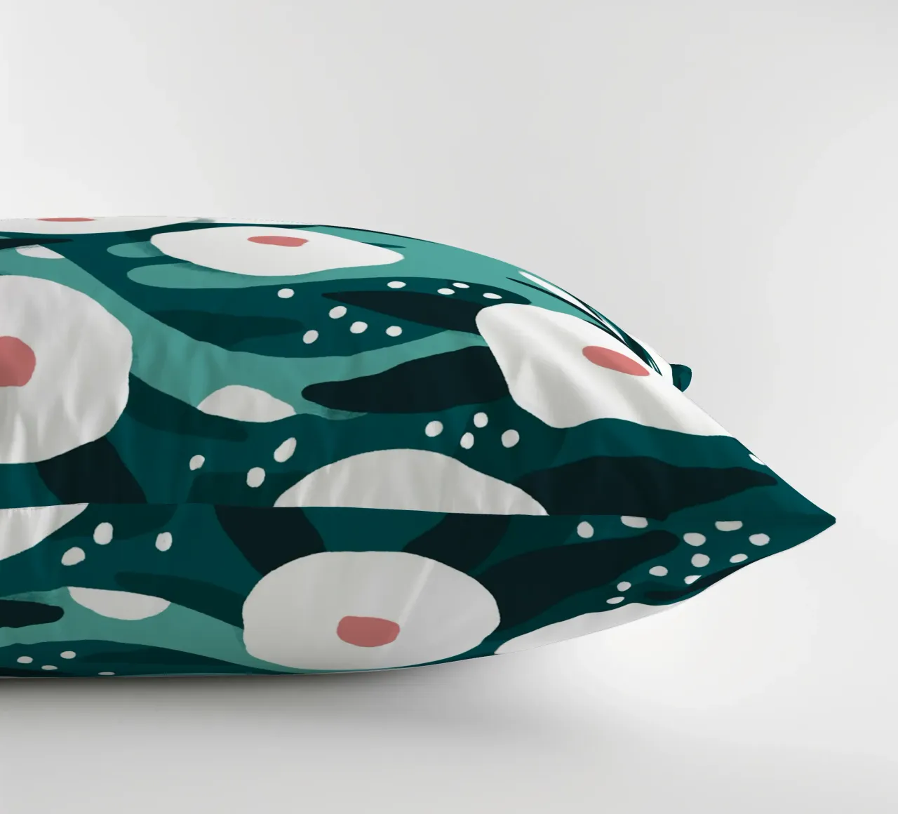 Cat and Wildflowers cuscino da sashakolesnik