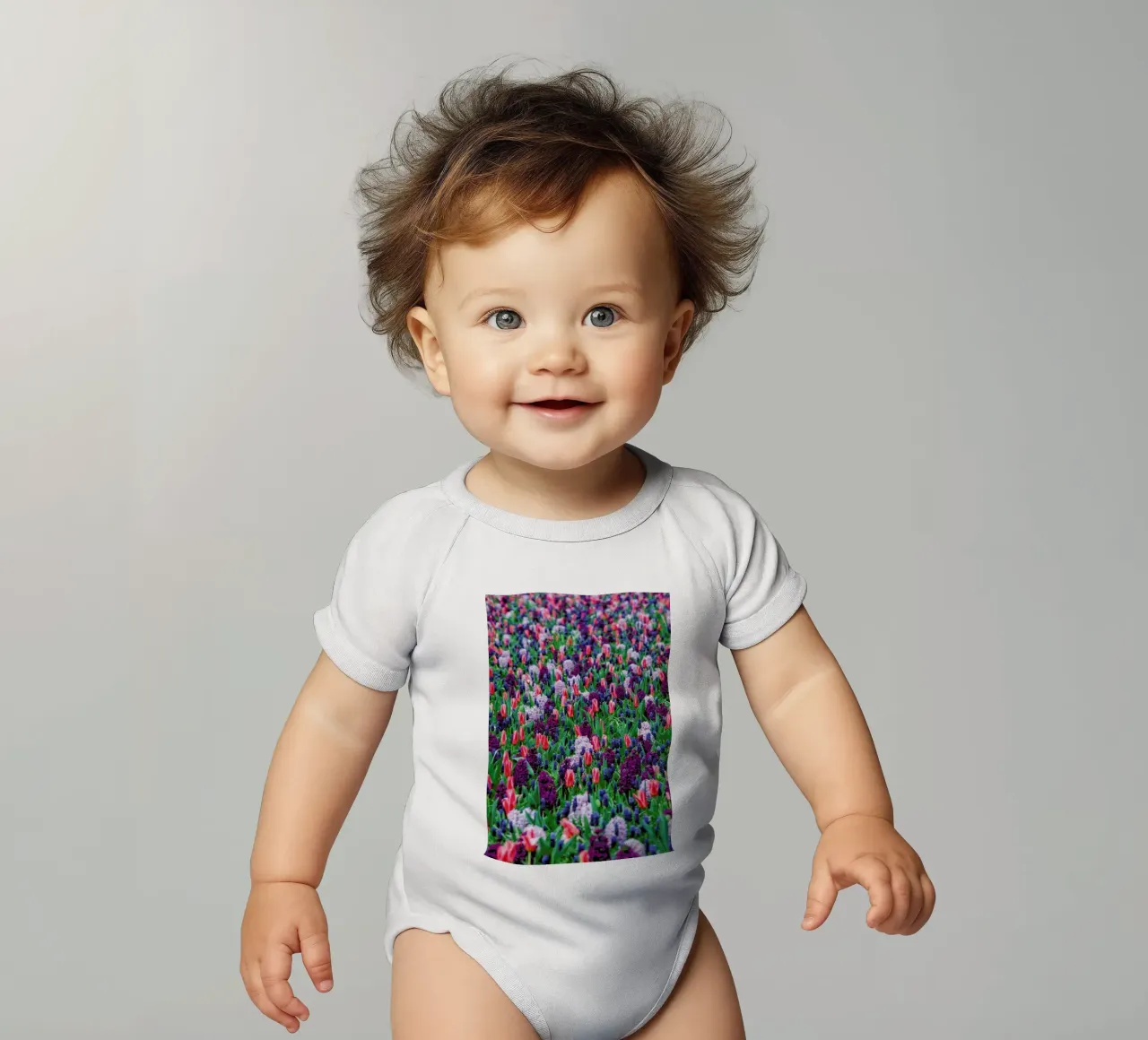 Tulip Field Purple body neonato maniche corte da Curious Collections by Marielle Leenders