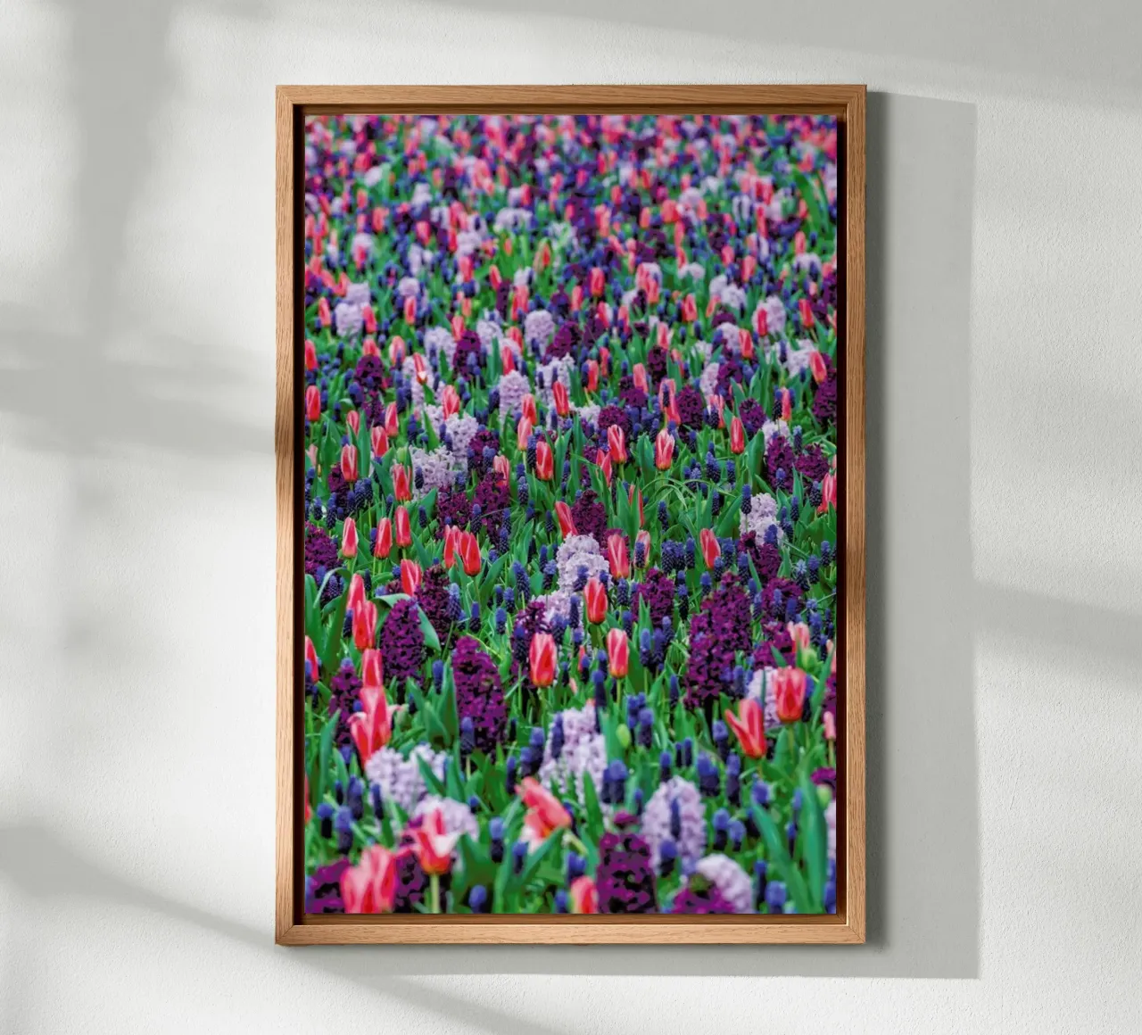 Tulip Field Purple tela da Curious Collections by Marielle Leenders