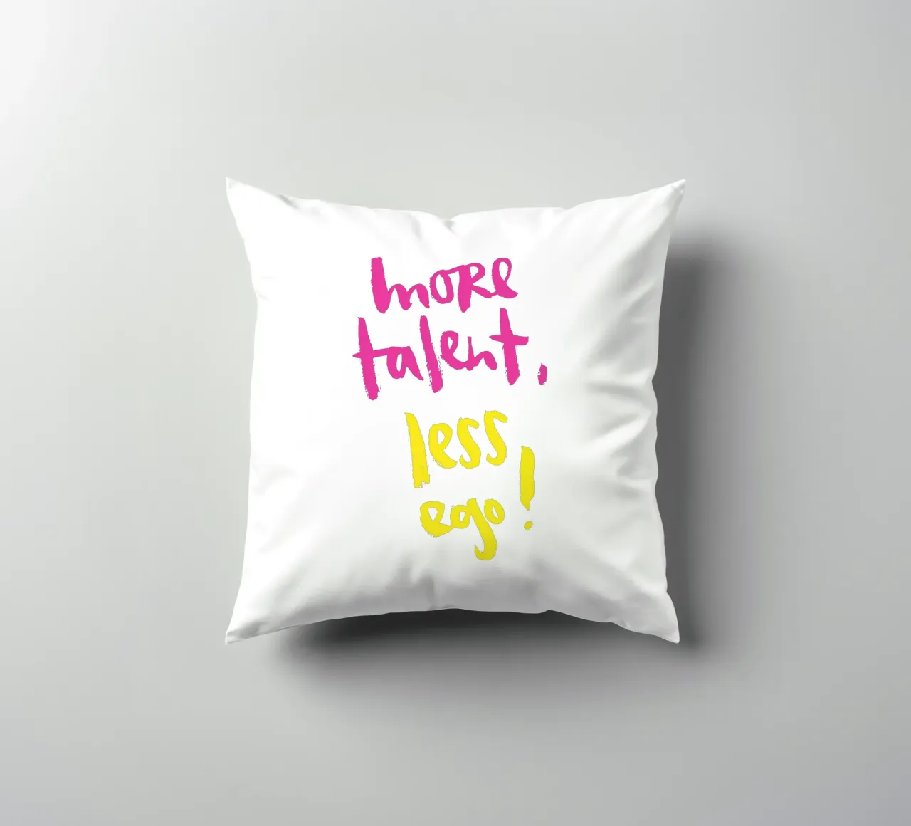 Ego cuscino da Brushmeetspaper