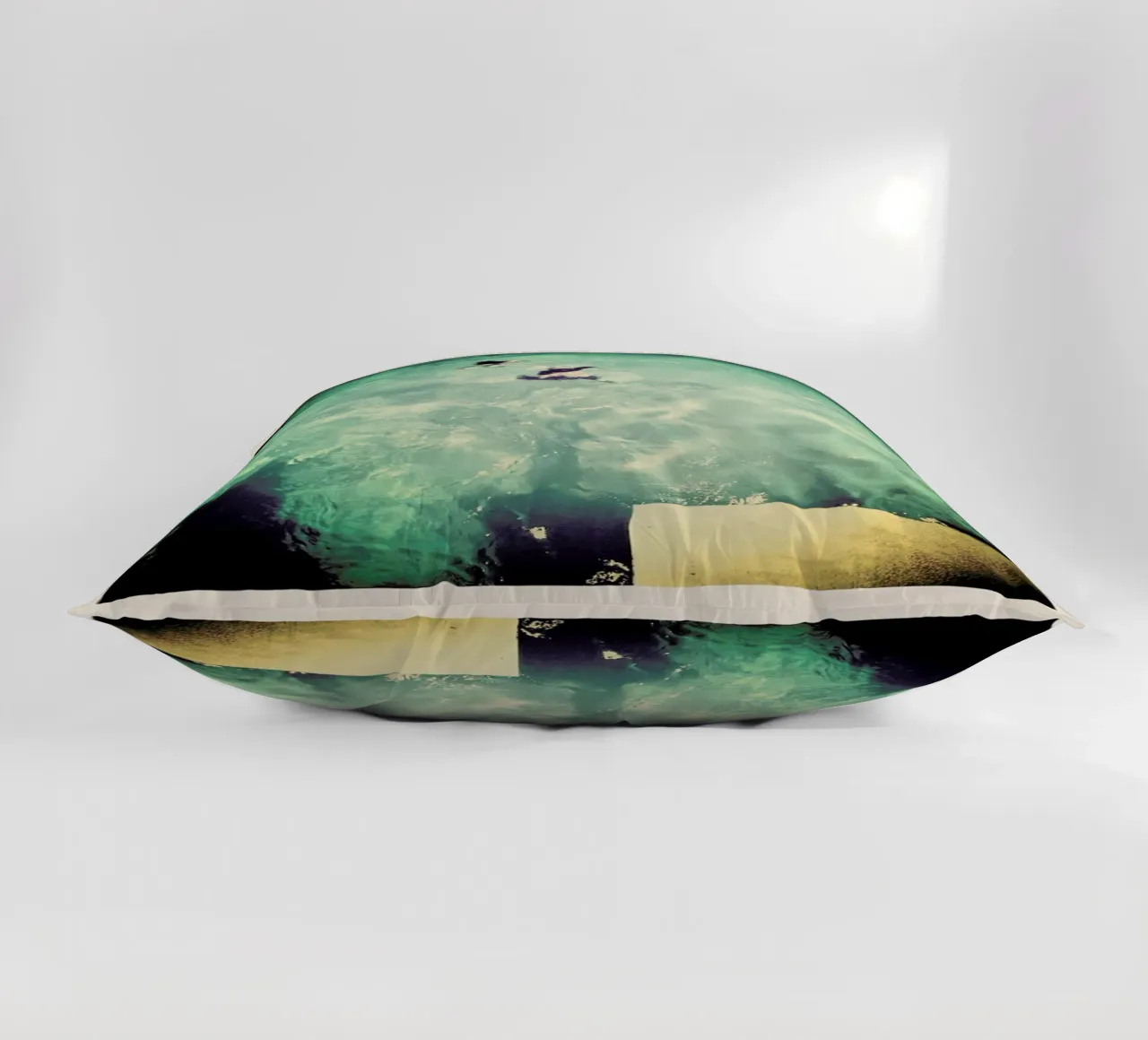 Bridging the Gap cuscino da Ballack Art House