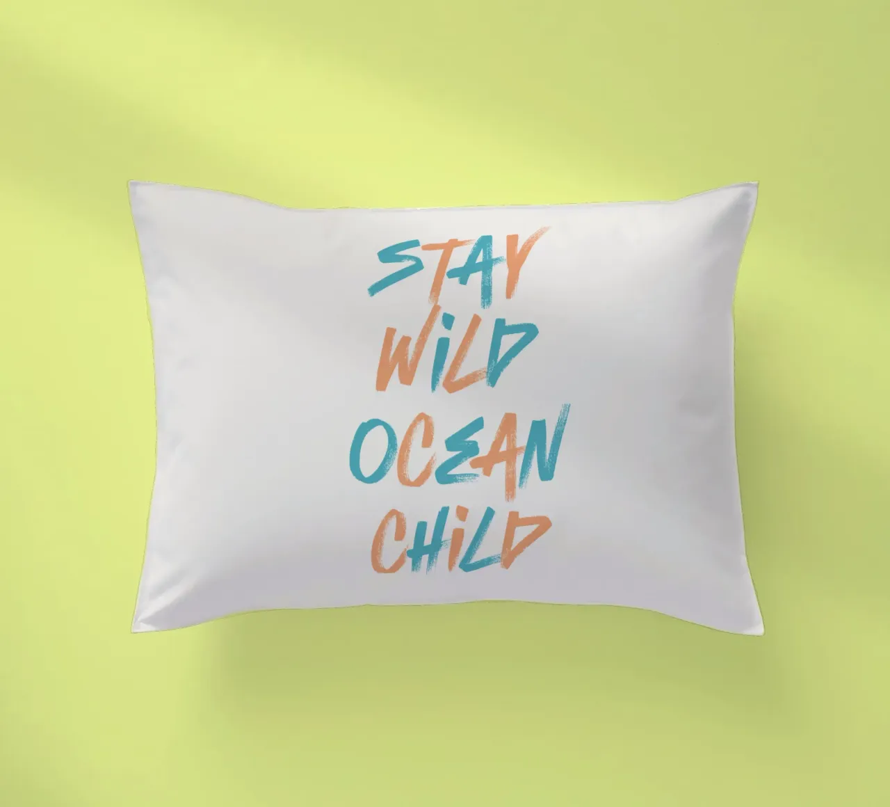 Stay Wild Ocean Child cuscino da Vintagrafica