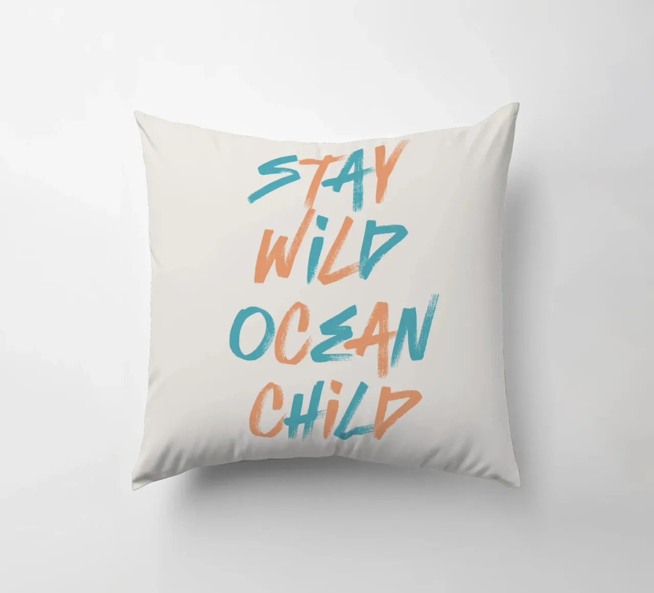 Stay Wild Ocean Child cuscino da Vintagrafica