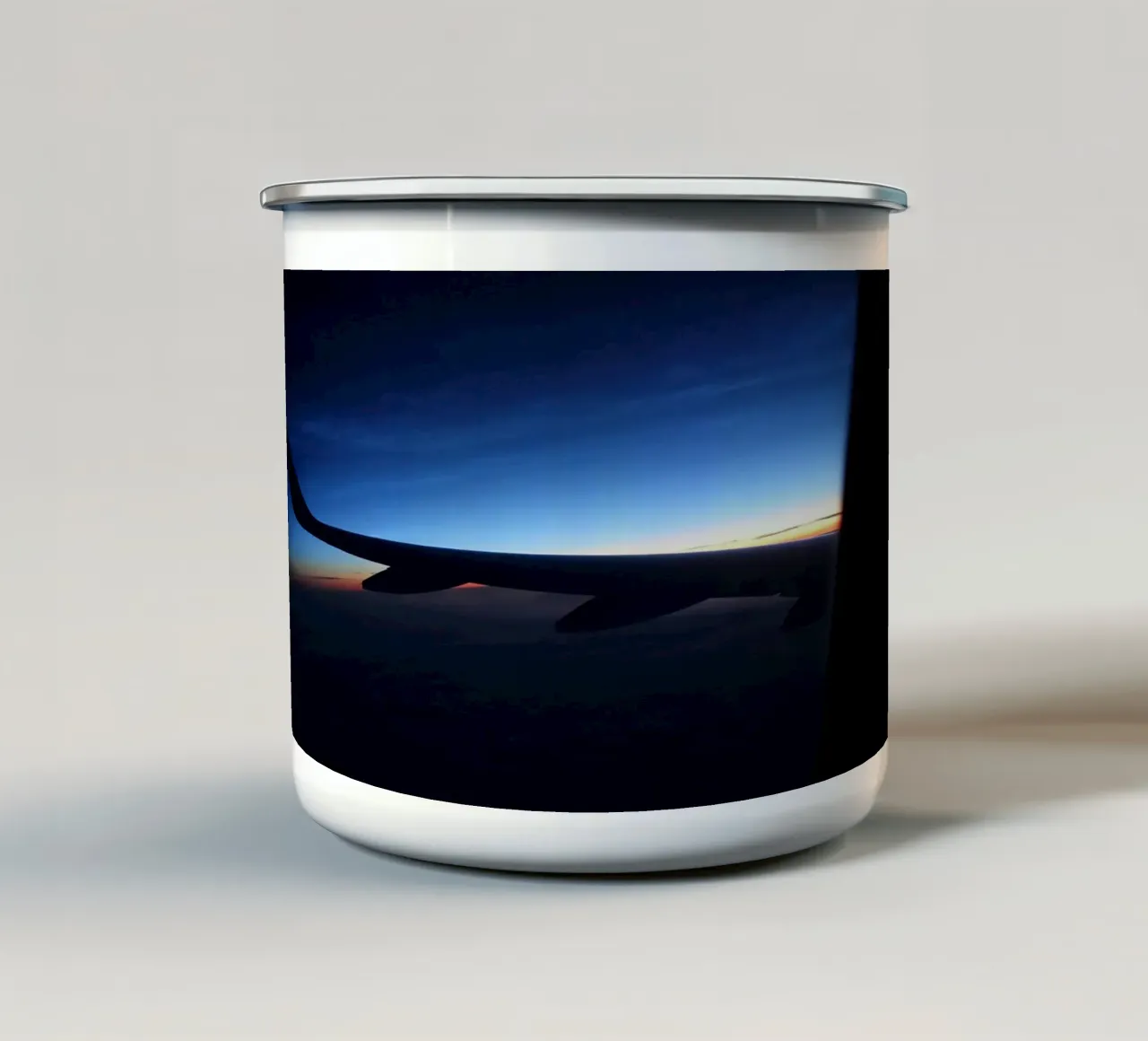 Tramonto dal cielo tazza in smalto da Massimo Frascogna