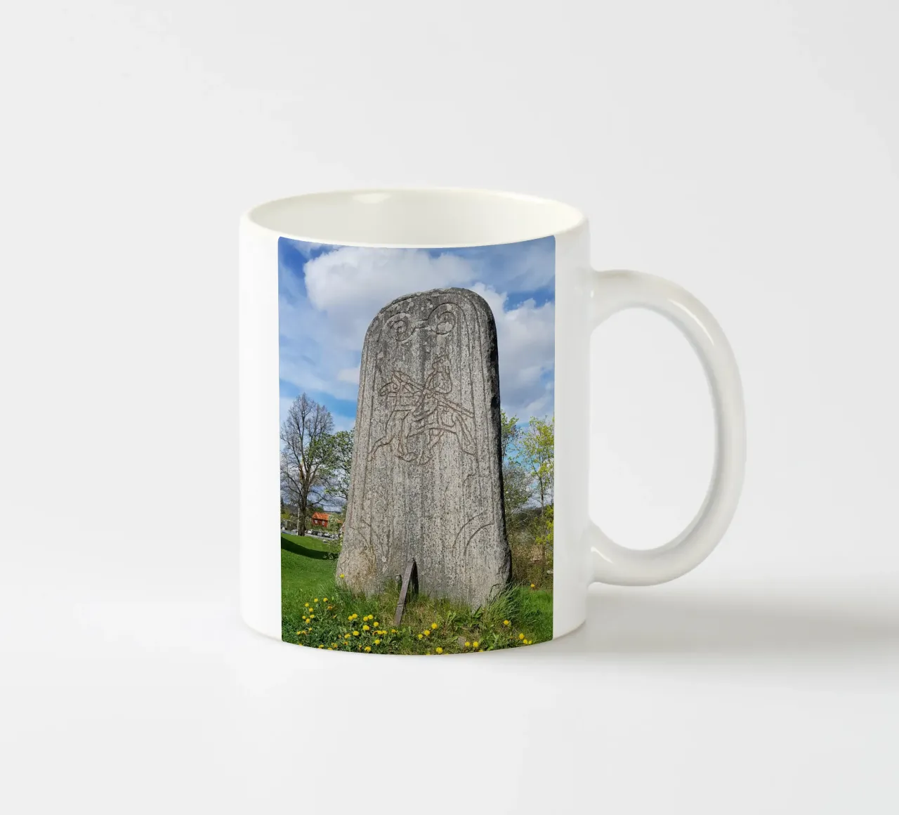 Stele tazza in ceramica da Massimo Frascogna