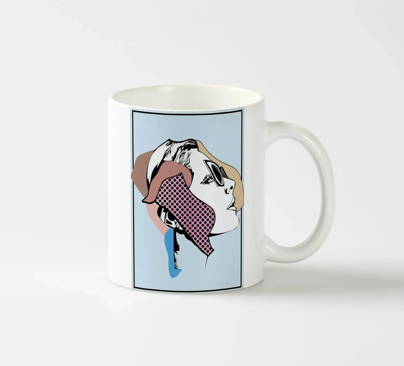 Collaging 1 ceramic mug by Marcell Naubert