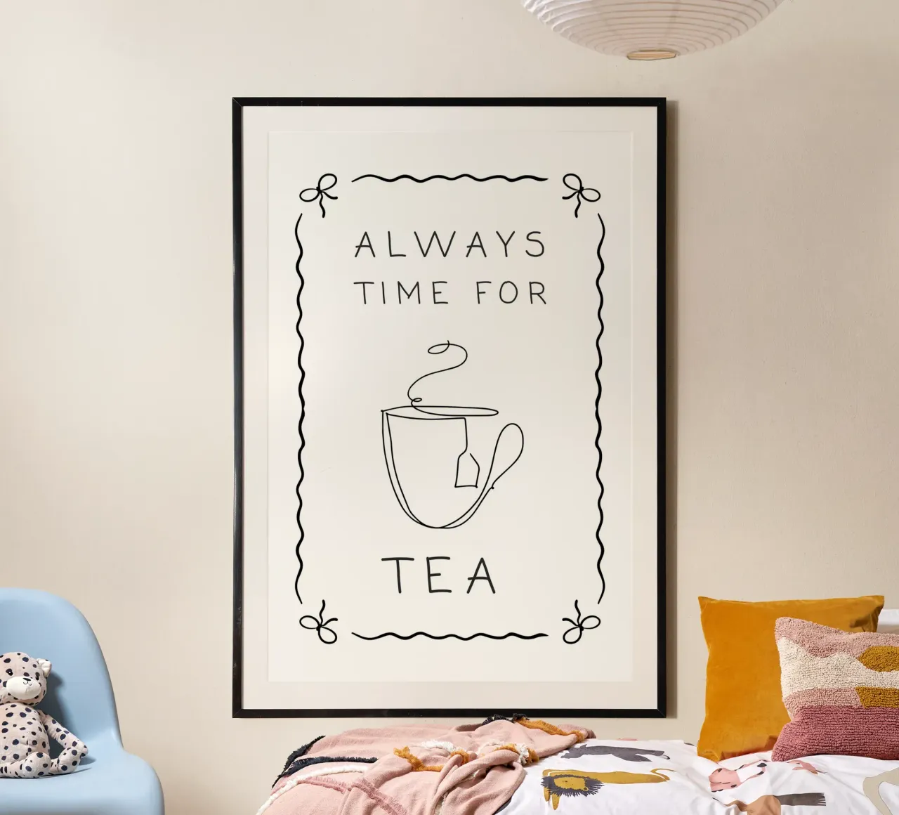È sempre l'ora del tè poster con telaio in alluminio da Wordswordswords