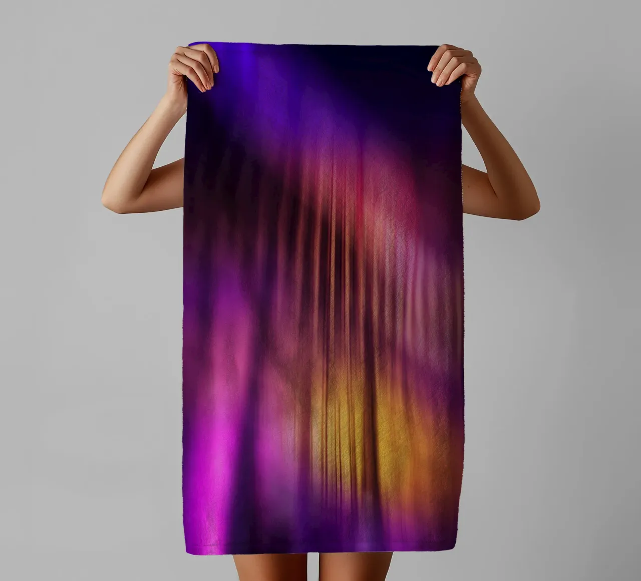 Violette towel by Flo Klein