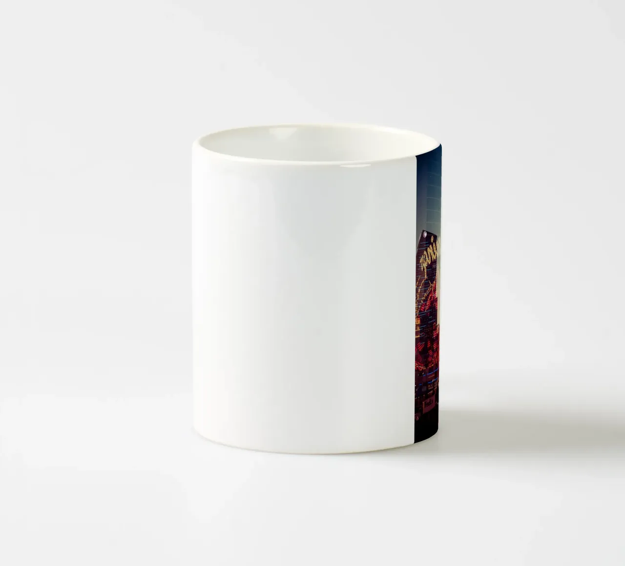 Vegas tazza in ceramica da Flo Klein