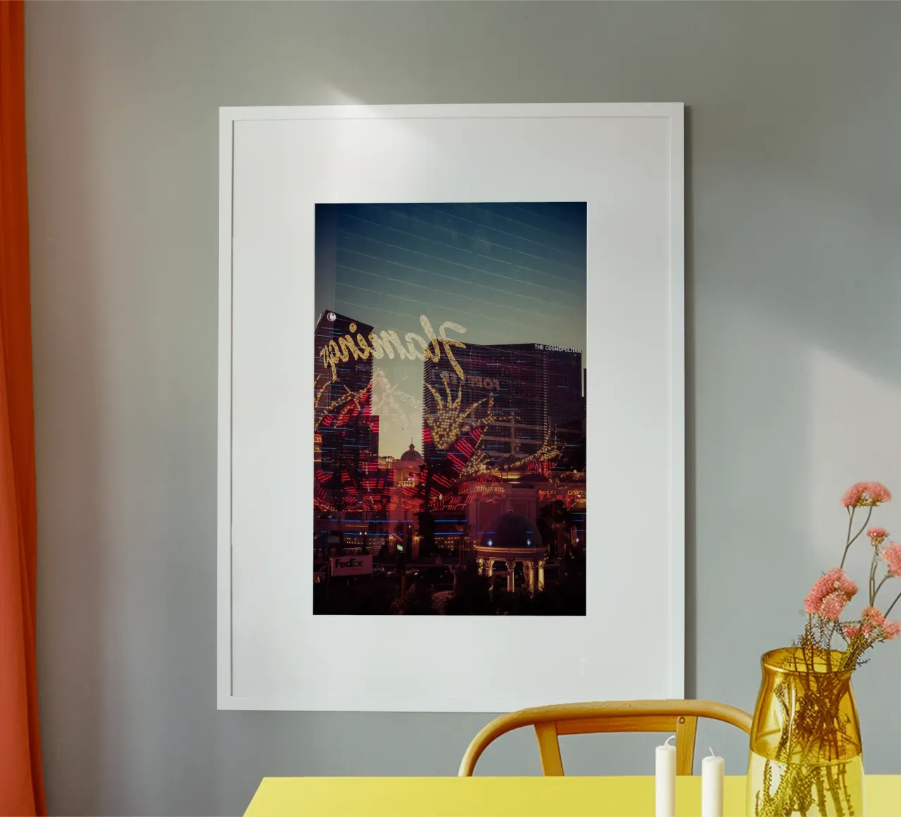 Vegas poster con telaio in alluminio da Flo Klein