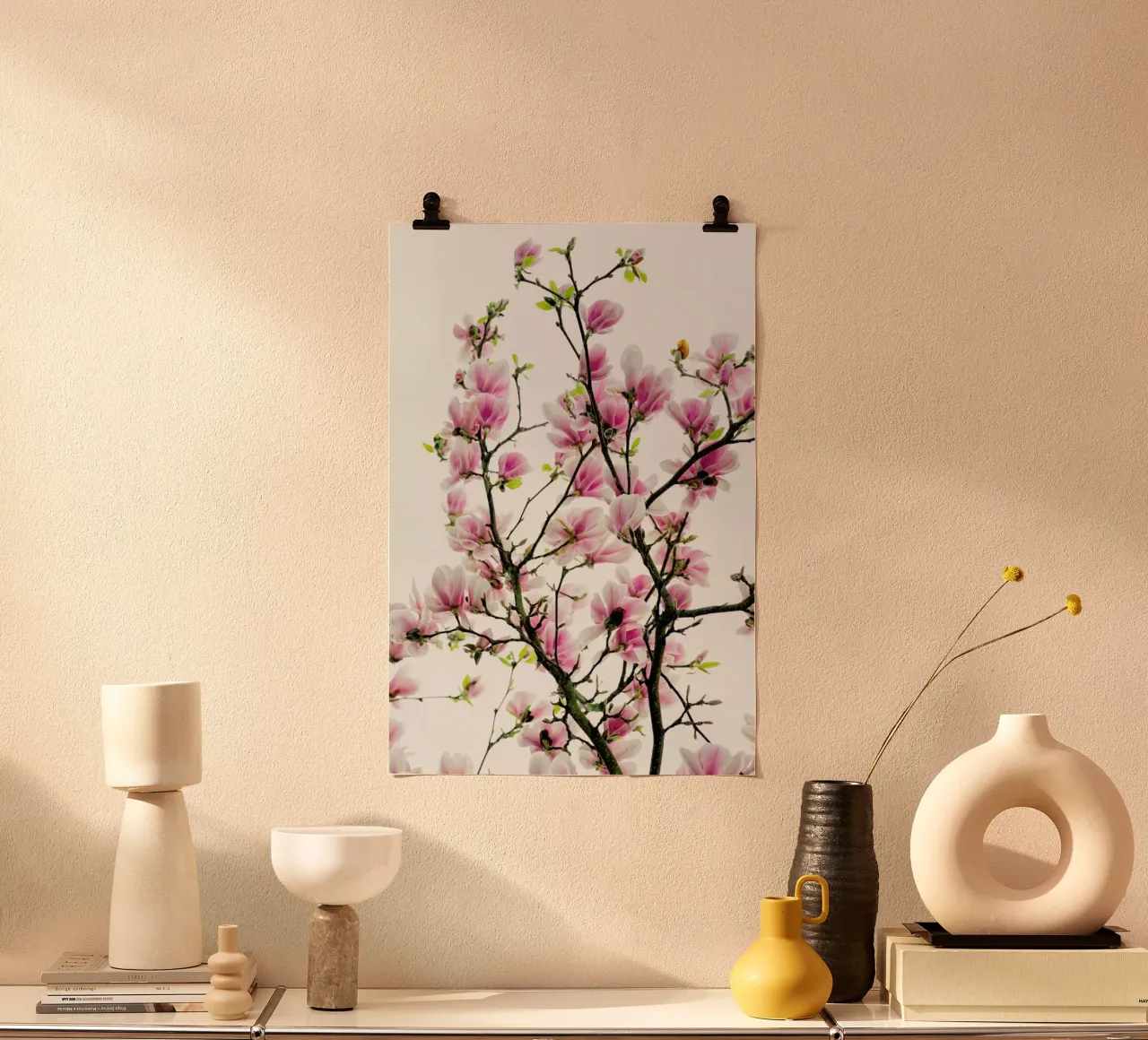 Magnolia Pink 2 poster con telaio in legno da Curious Collections by Marielle Leenders