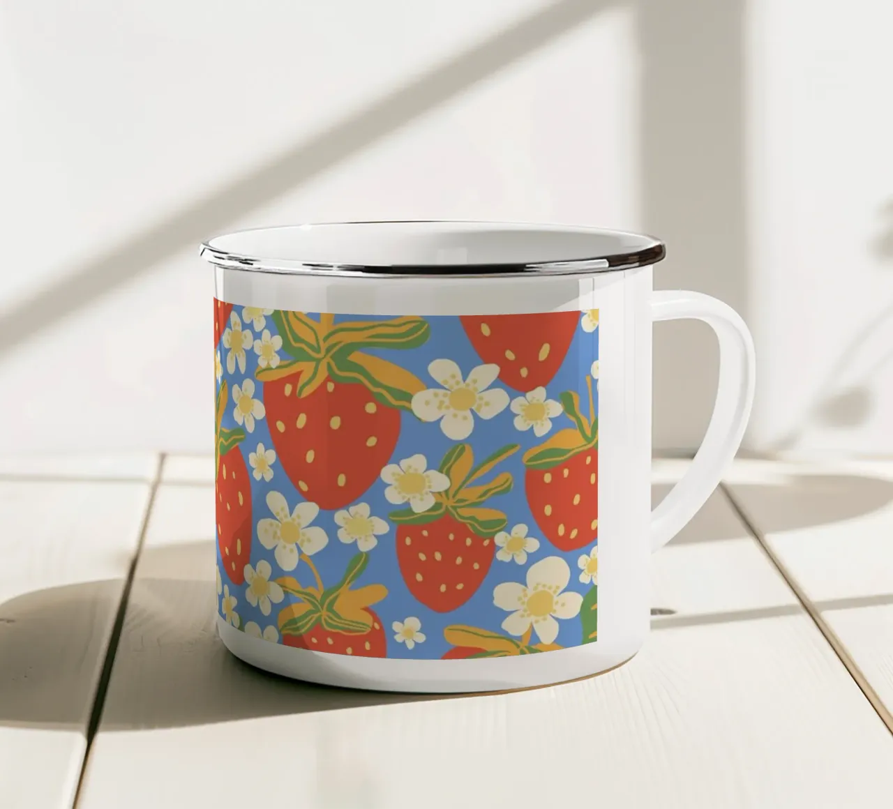 Strawberry garden tazza in smalto da GigiRosado