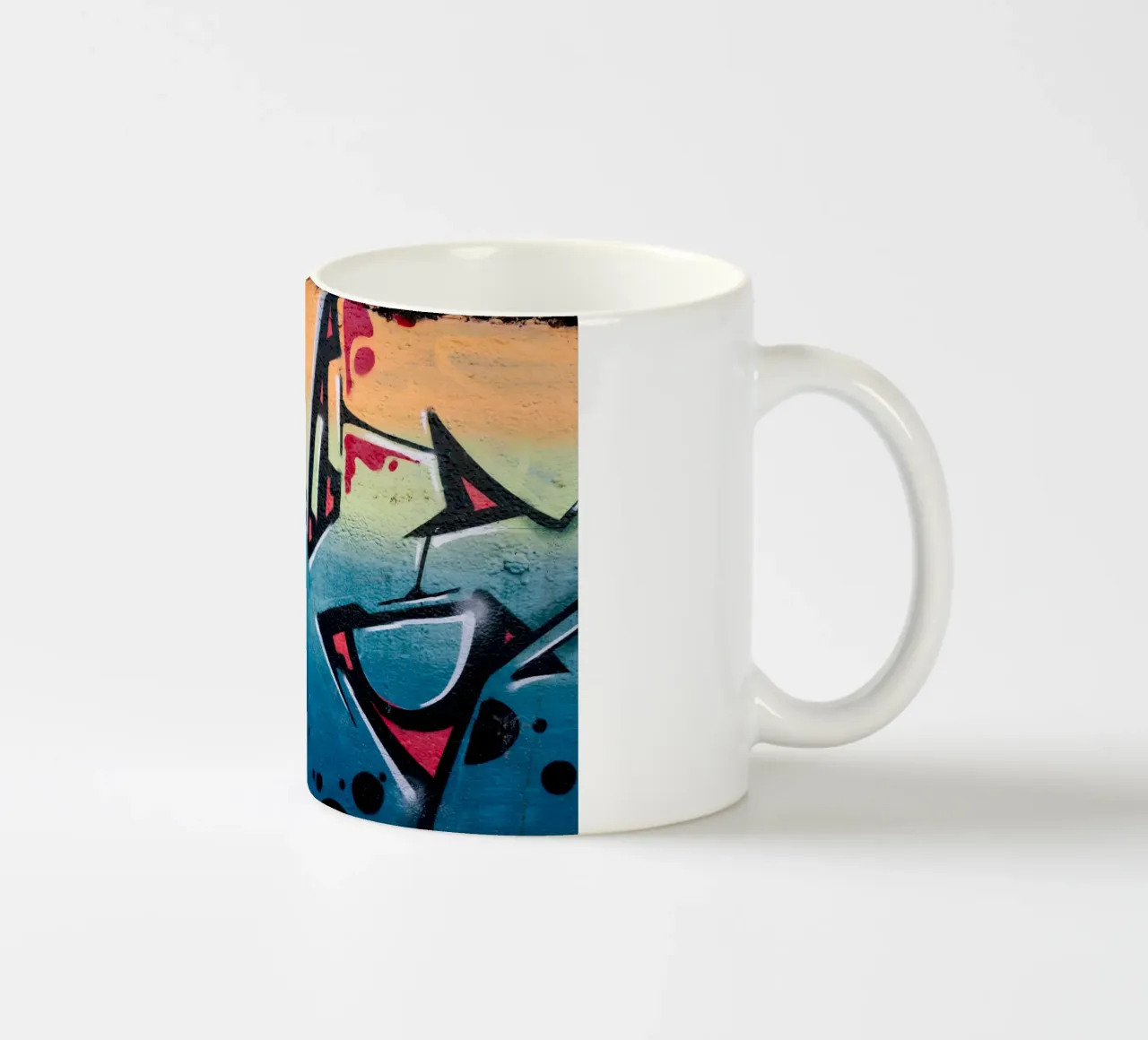 Graffiti tazza in ceramica da Flo Klein